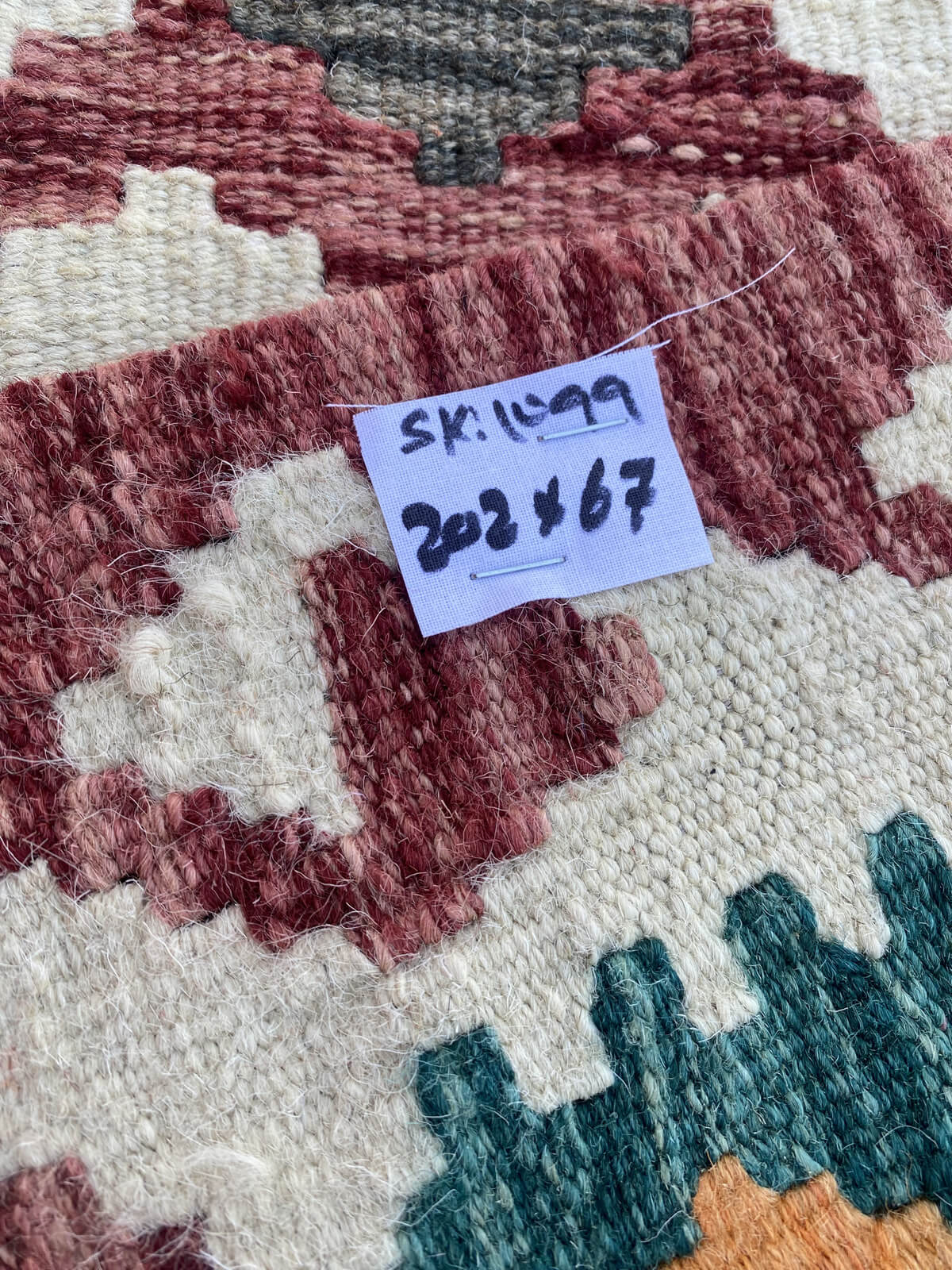 Handmade Flat Weave Kilim Rug ( 202 cm x 67 cm )