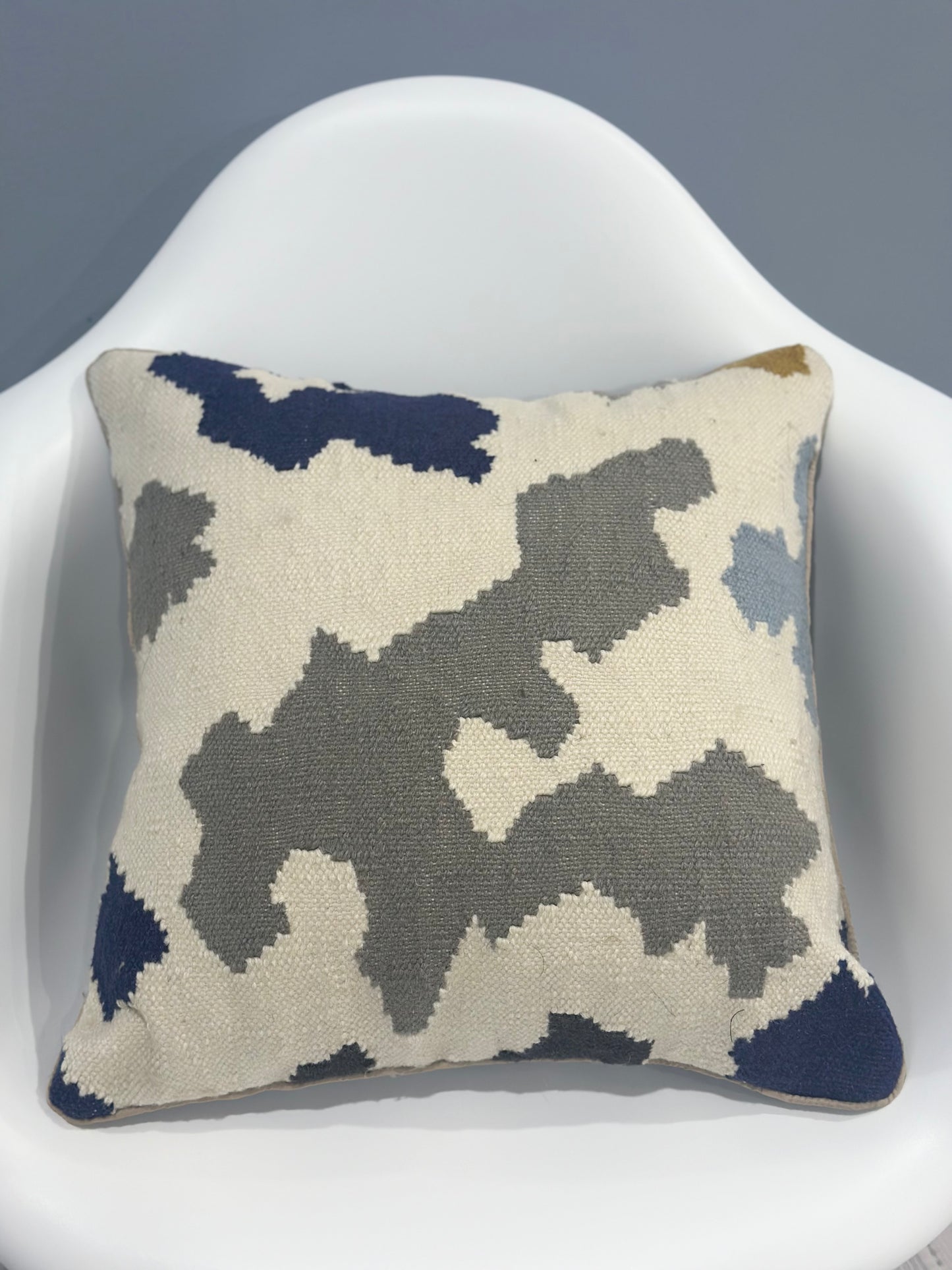 Modern Design Kilim Cushion Cover | 45 CM x 45 CM AF#13