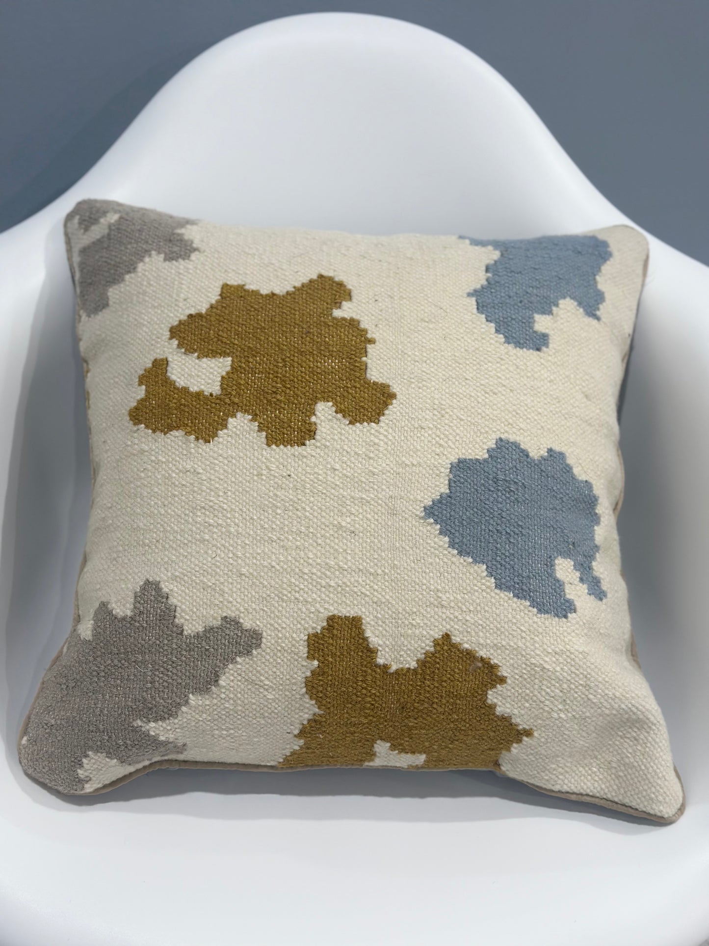 Modern Kilim Cushion Cover | 45 CM x 45 CM AF#15