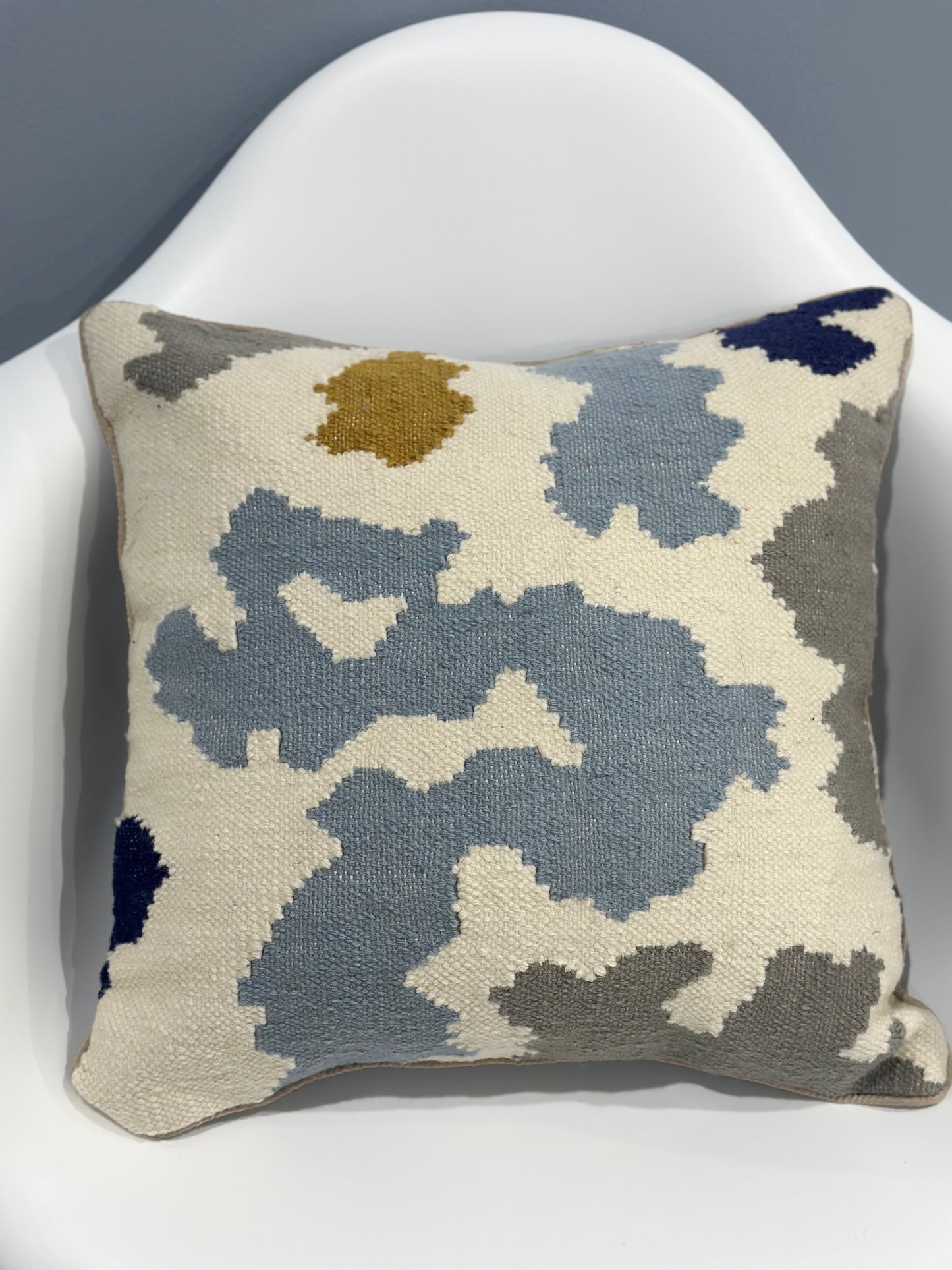 Modern Kilim Cushion Cover | 45 CM x 45 CM AF#21