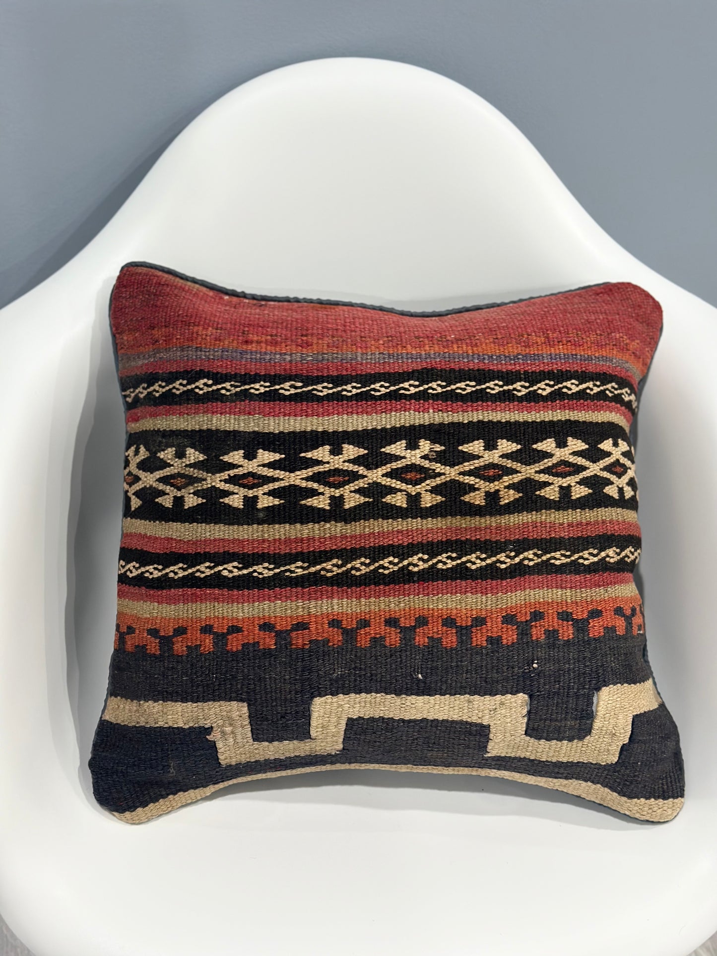 Traditional Kilim Cushion Cover | 45 CM x 45 CM AF#22