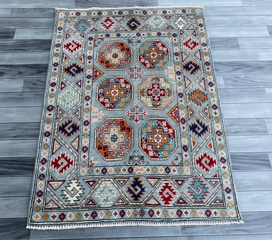 Handmade Traditional Kazak Rug  140 CM x 100 CM ( SS#113)