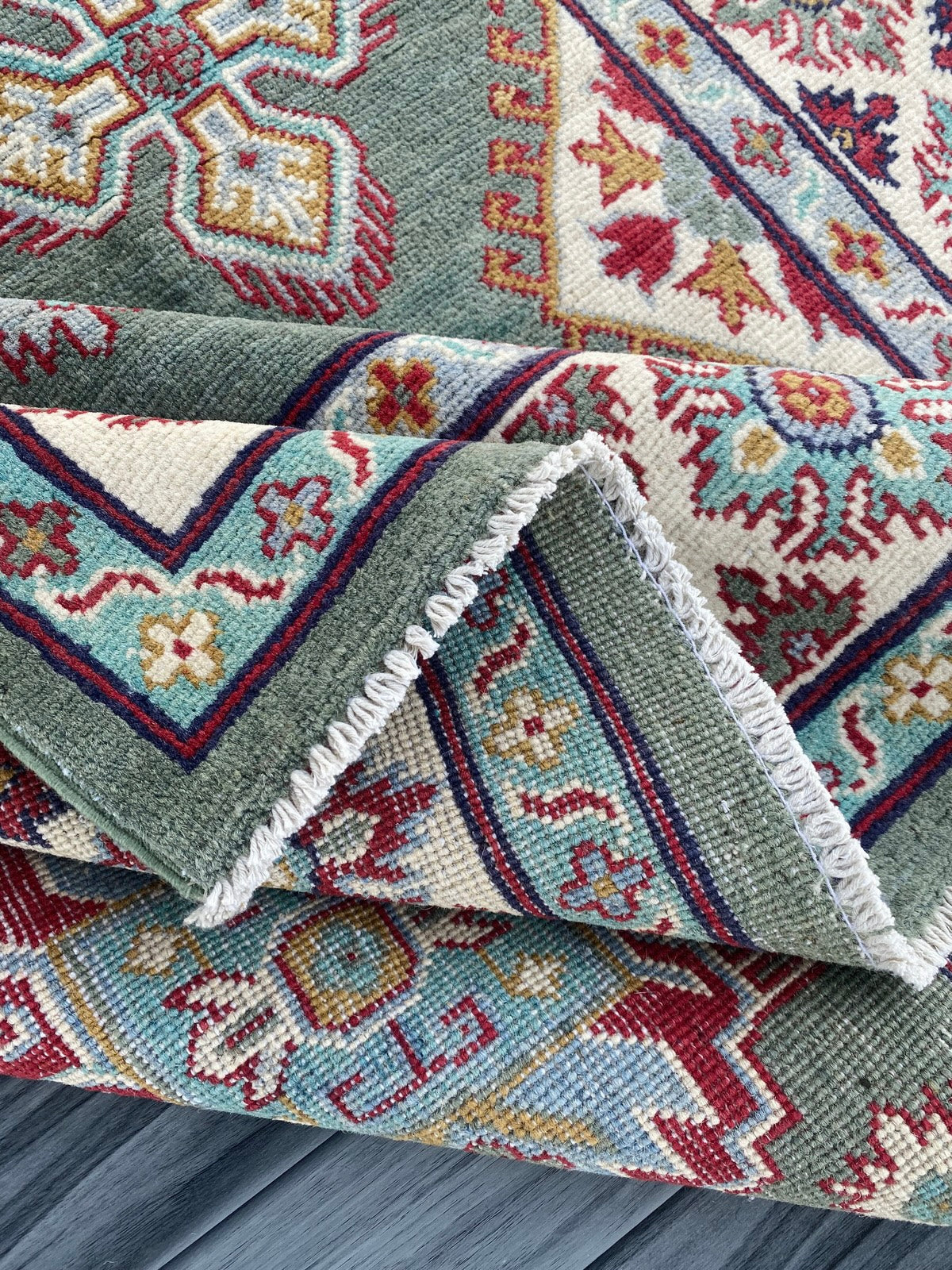 Handmade Traditional Kazak Rug 205 CM x 145 CM ( SS#112)