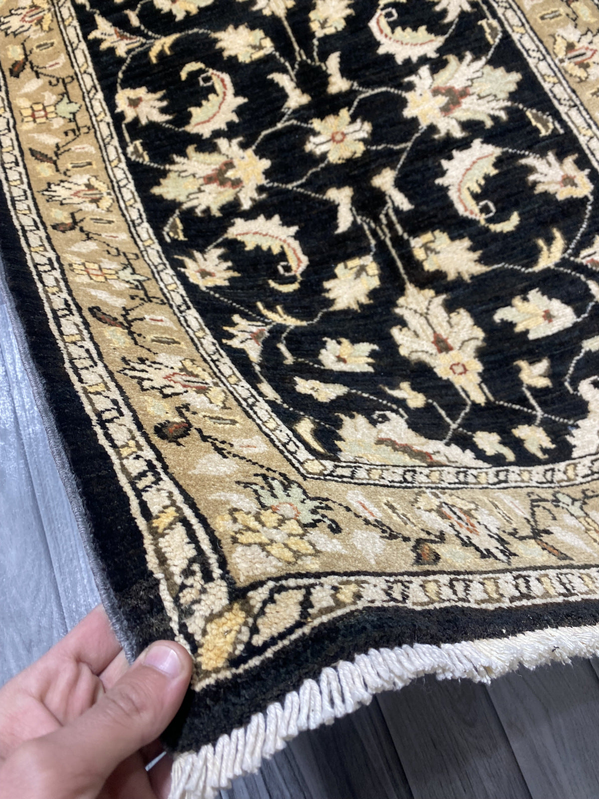 Handmade Fine Quality Chobi Wool Rug  ( 120 CM x 82 CM ) SS#70