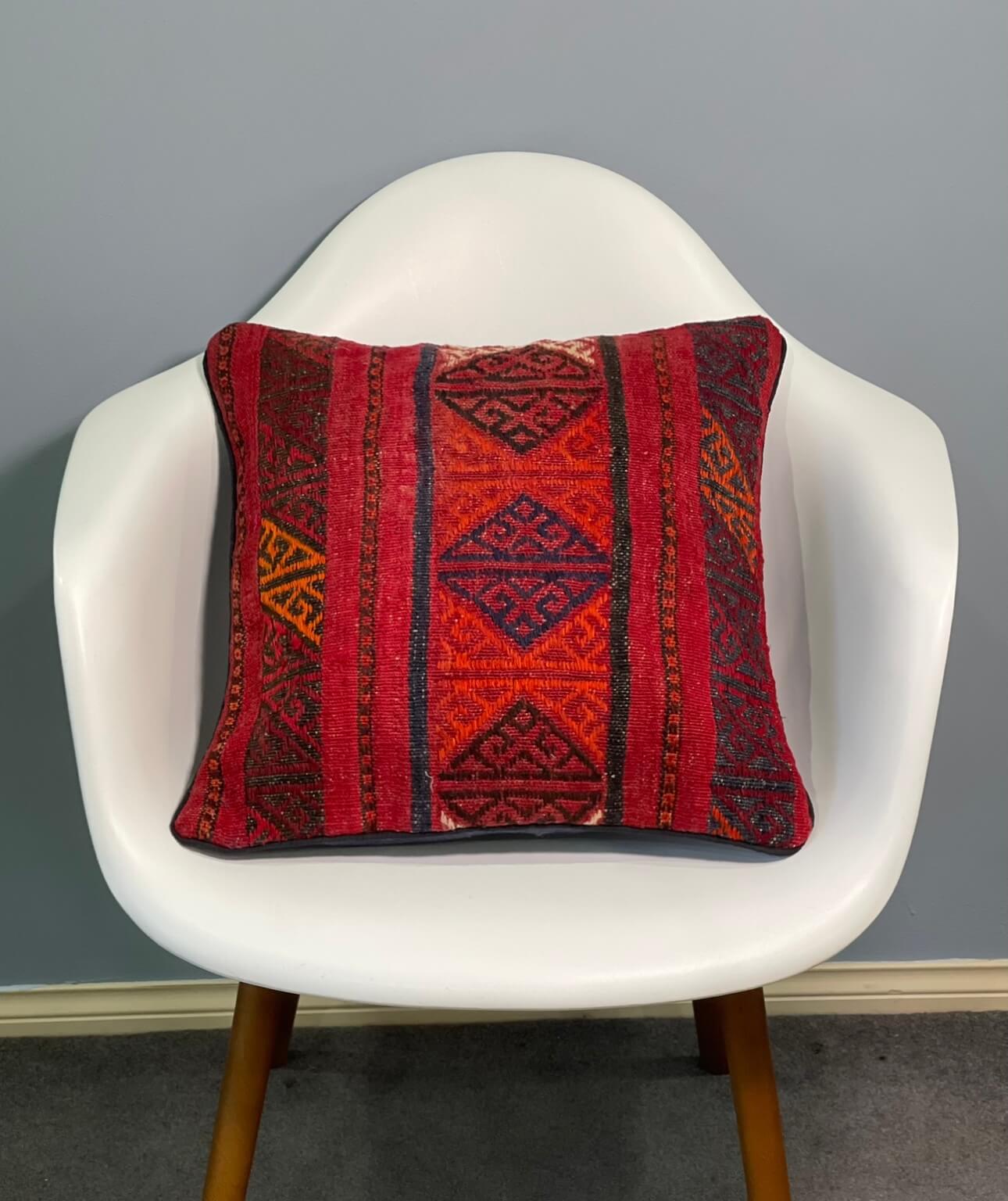 Traditional Cushion cover 45cm X 45cm AF#259