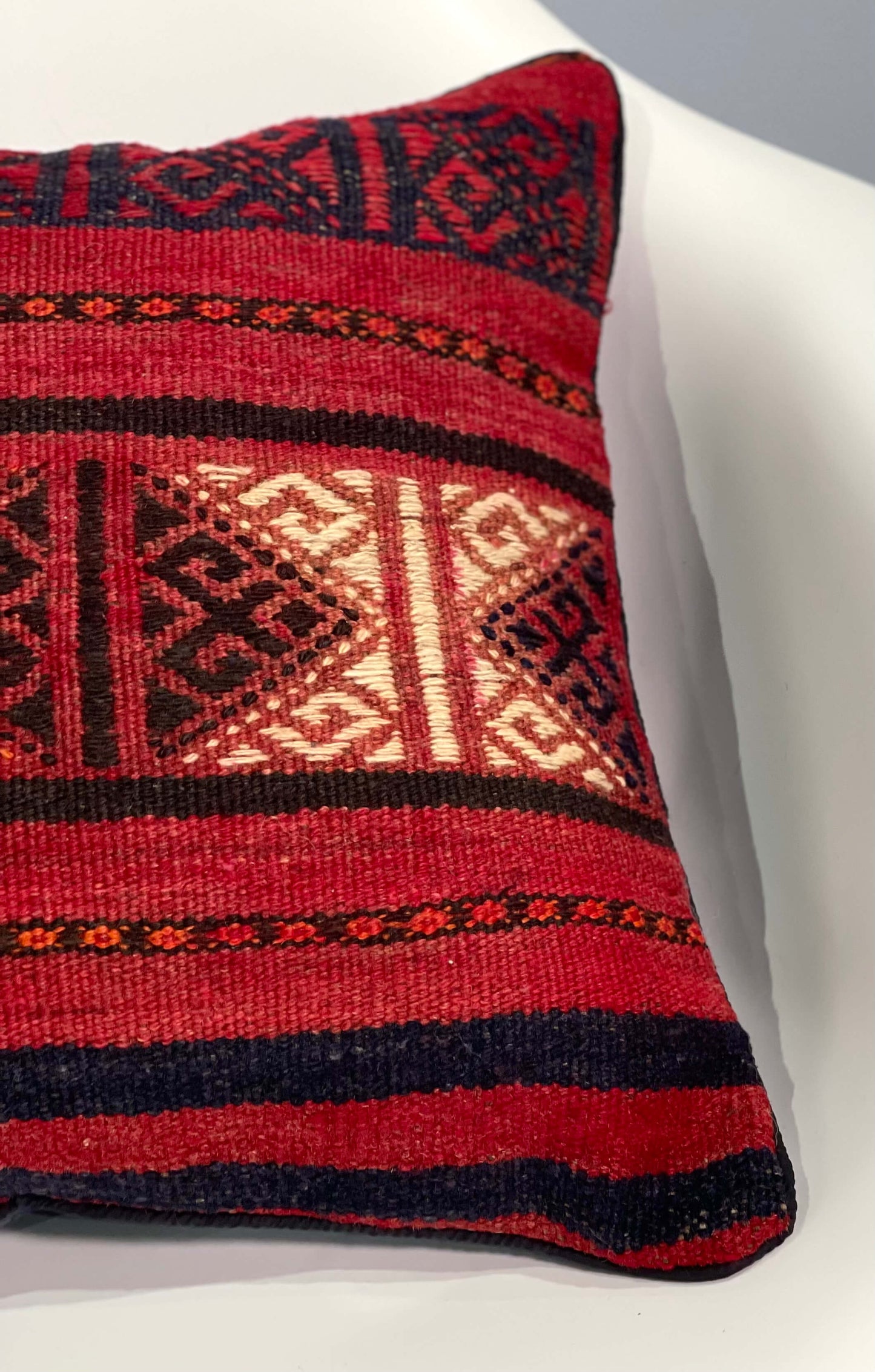 Traditional Cushion cover 45cm X 45cm AF#190