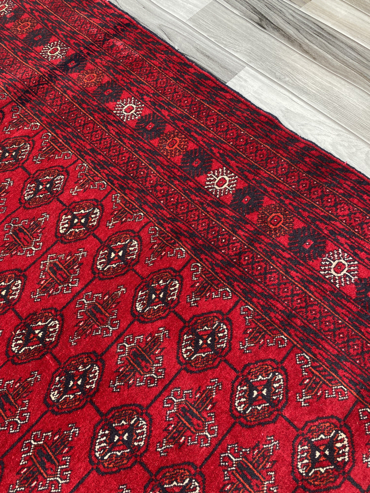 Hand Woven Traditional Rug | 170 CM x 118 CM SK#254