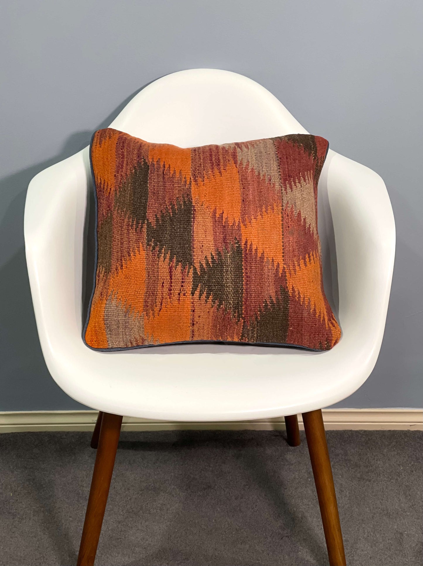 Traditional Cushion cover 45cm X 45cm AF#203