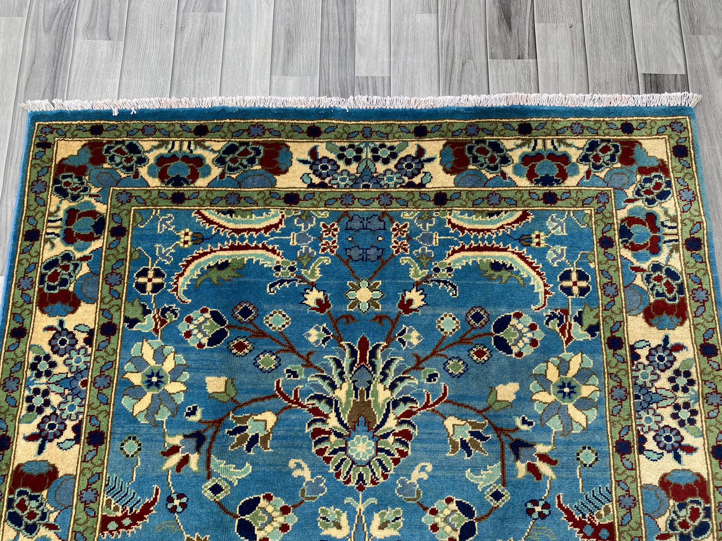 Hand Woven Traditional Rug | 173 CM x 129 CM KSM # 313