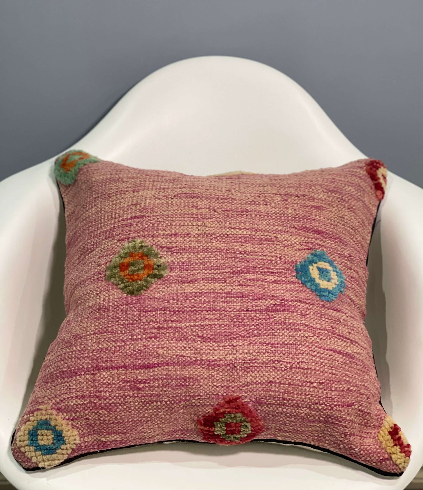 Modern Cushion cover 50cm X 50cm AF#244