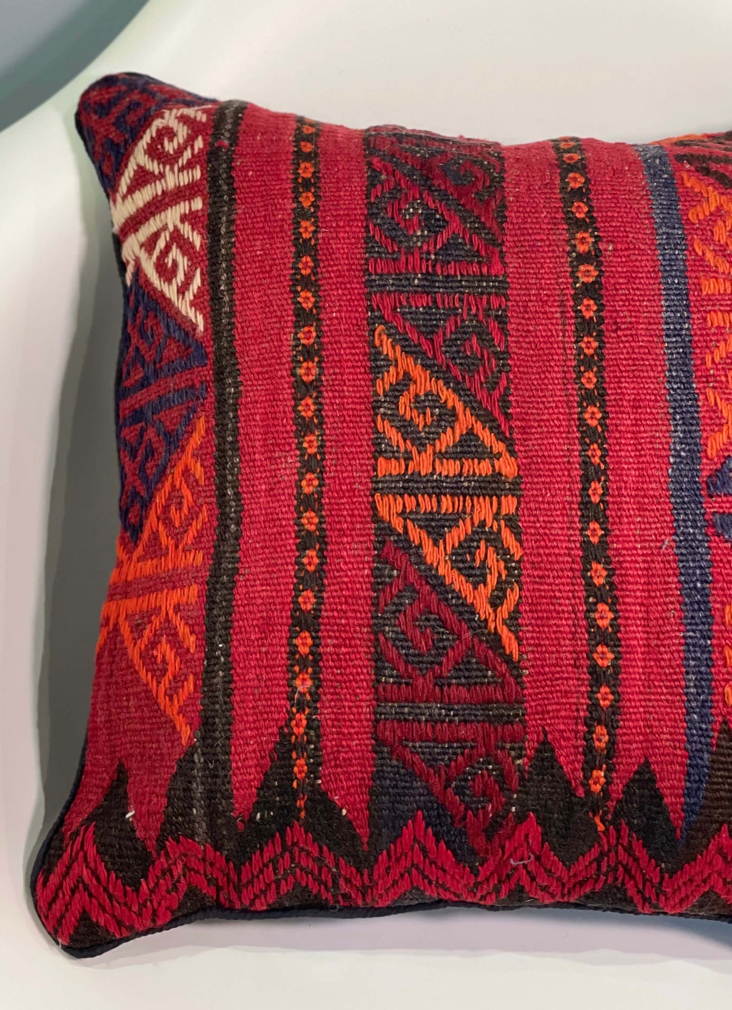 Traditional Cushion Cover 45cm X 45cm AF#248