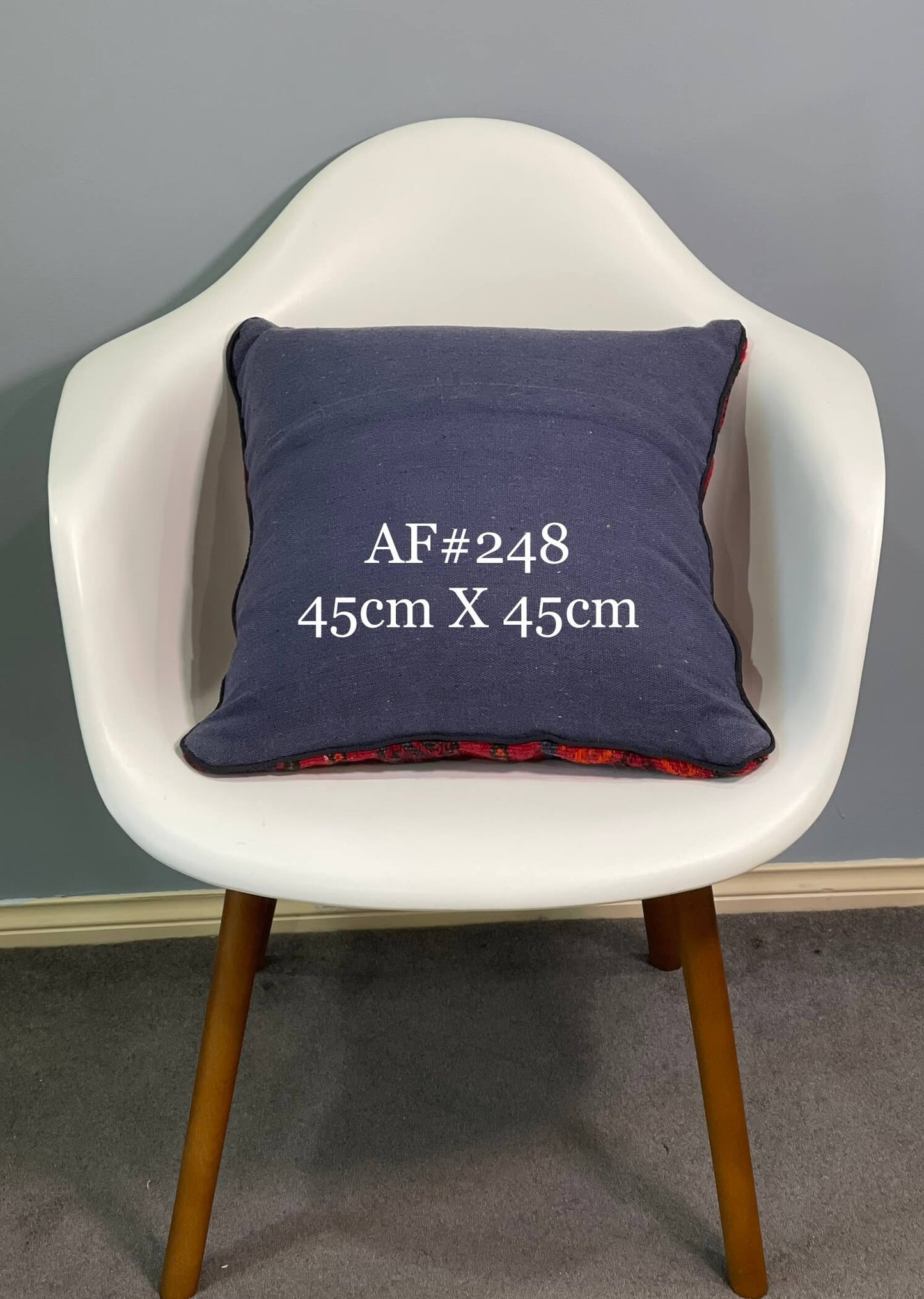 Traditional Cushion Cover 45cm X 45cm AF#248