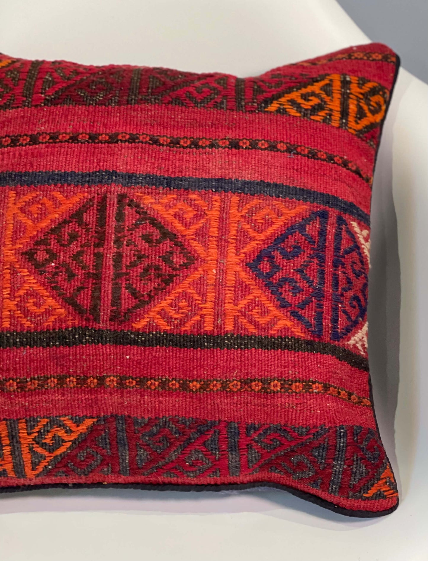 Traditional Cushion Cover 45cm X 45cm AF#249