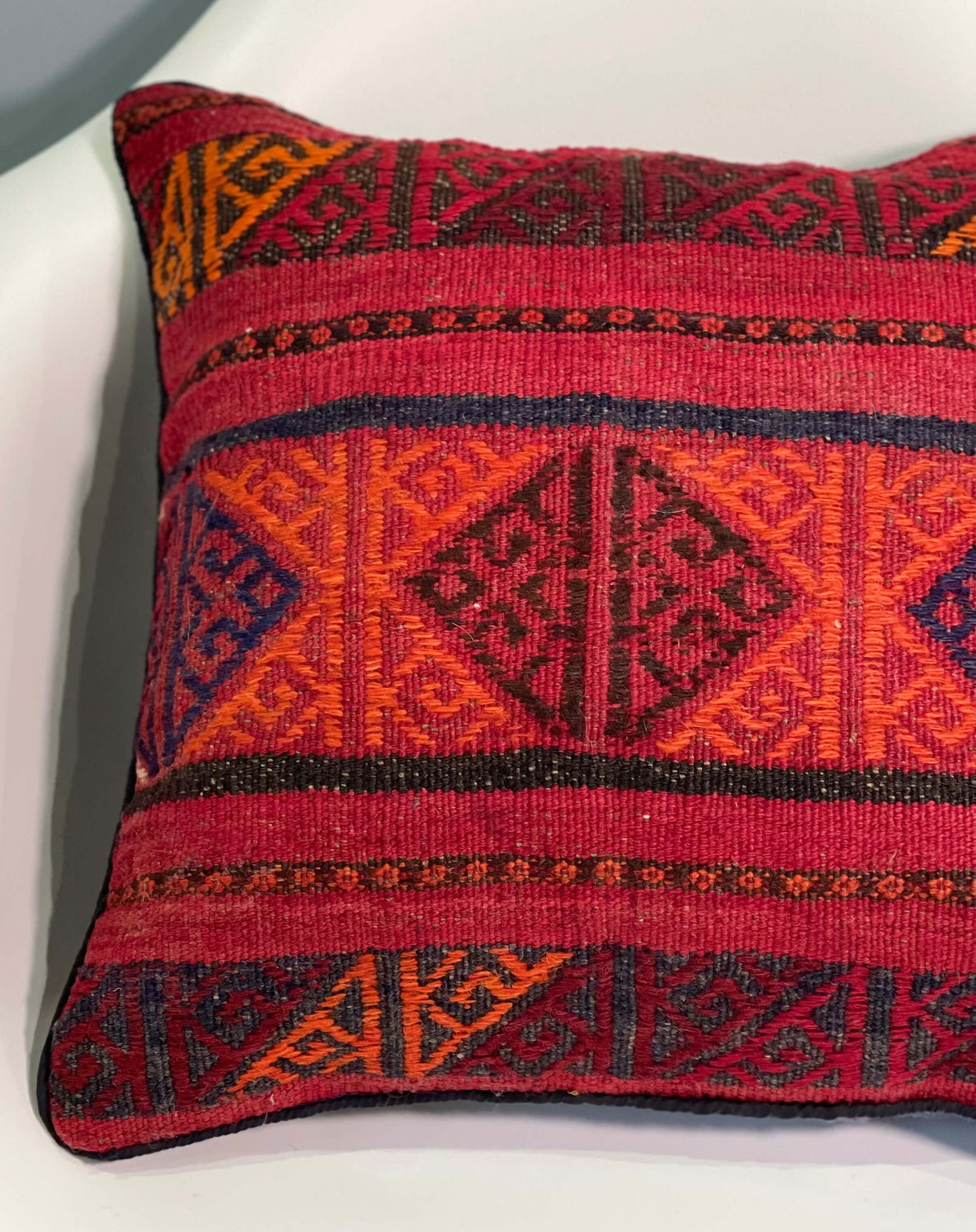 Traditional Cushion Cover 45cm X 45cm AF#249