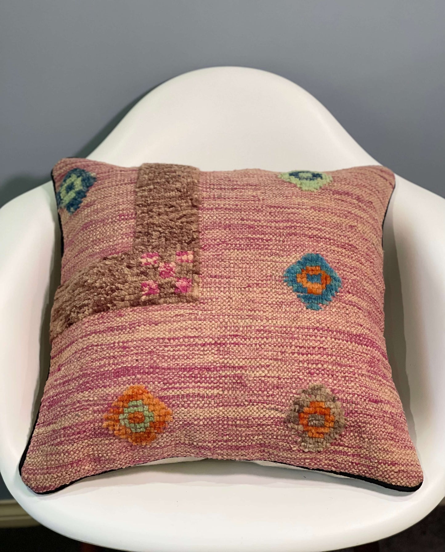 Modern Cushion cover 50cm X 50cm AF#250