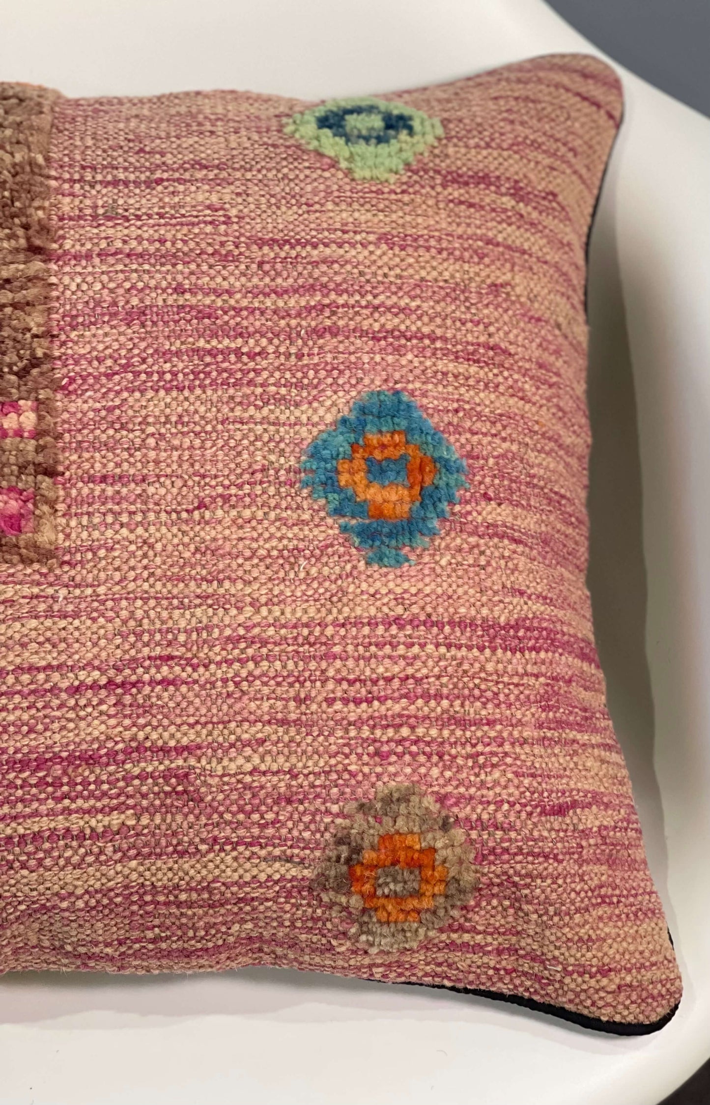 Modern Cushion cover 50cm X 50cm AF#250