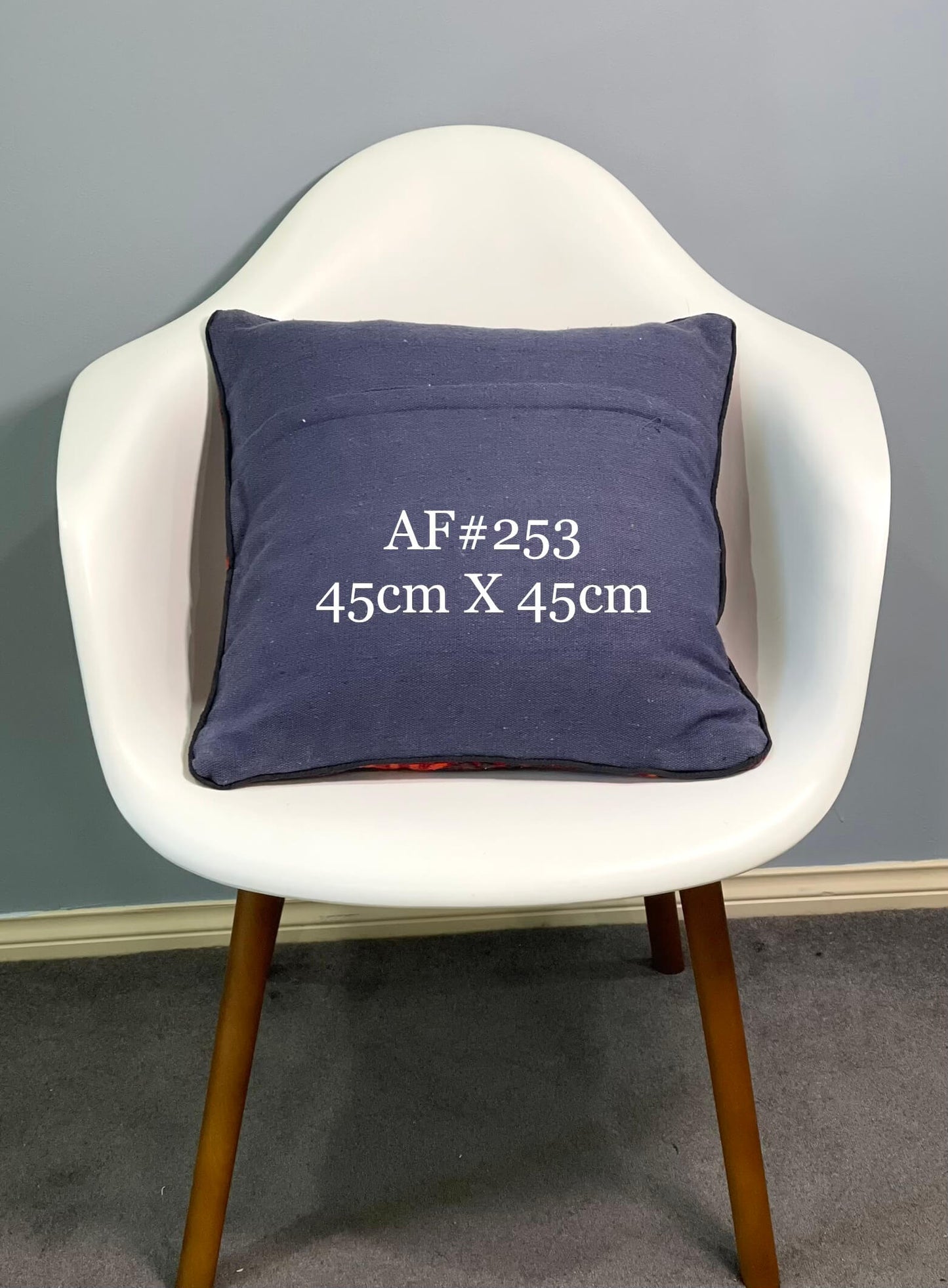 Traditional Cushion cover 45cm X 45cm AF#253