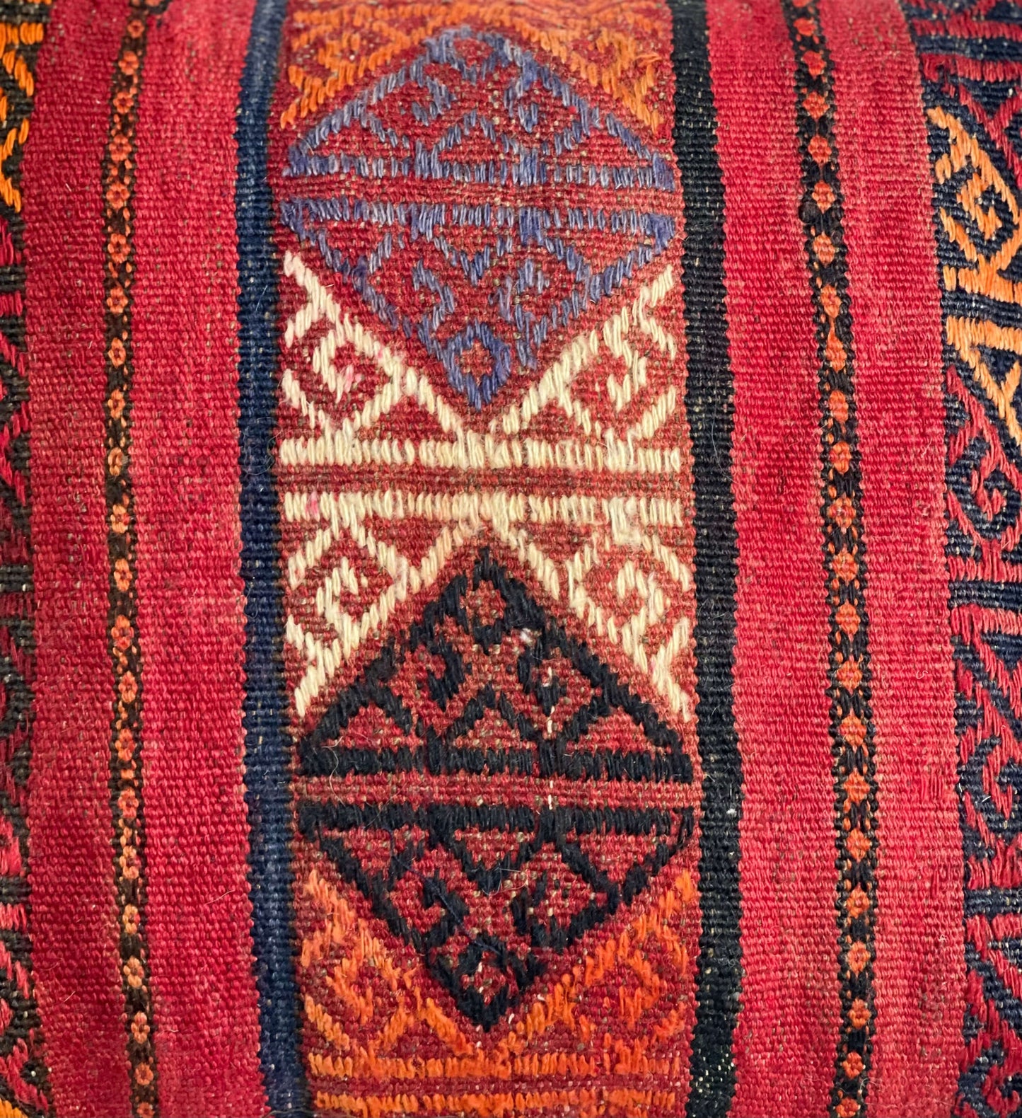 Traditional Cushion cover 45cm X 45cm AF#272