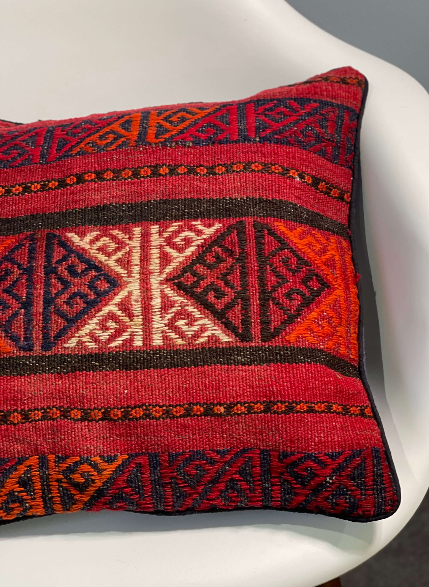 Traditional Cushion cover 45cm X 45cm AF#274