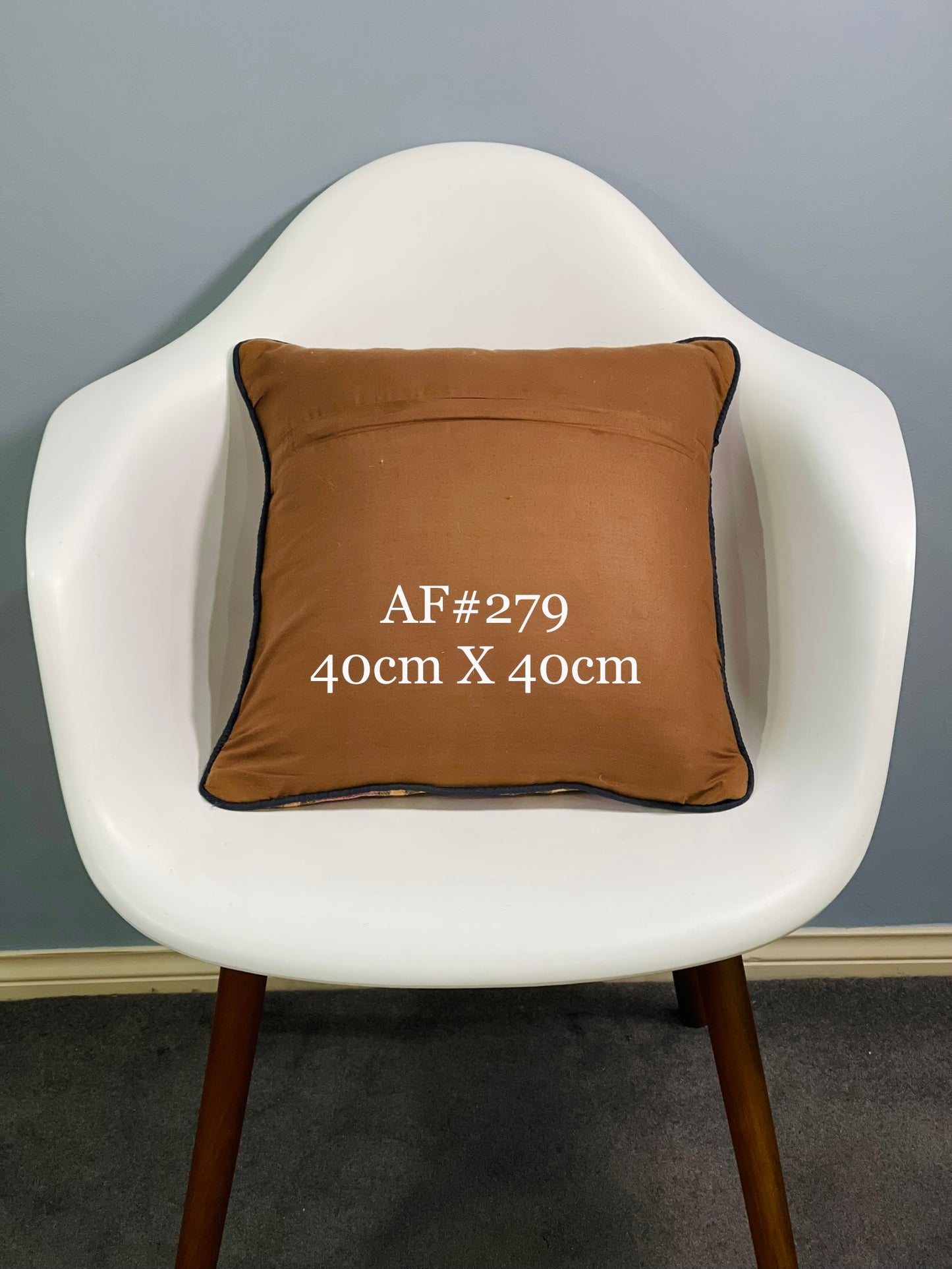 Handmade Traditional Design Cushion Cover 40 CM x 40 CM AF#279