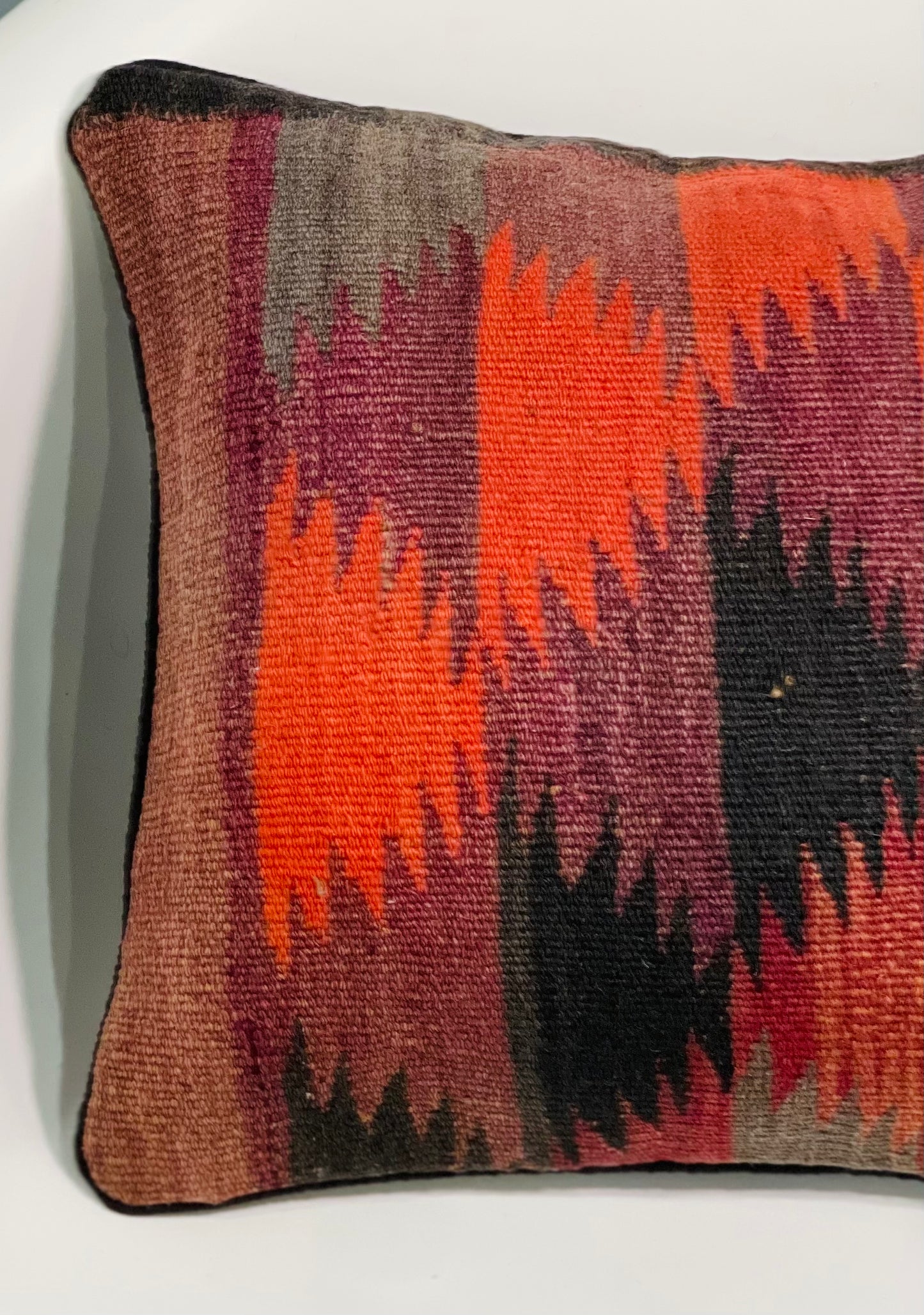 Traditional Cushion Cover 40cm X 40cm AF#280