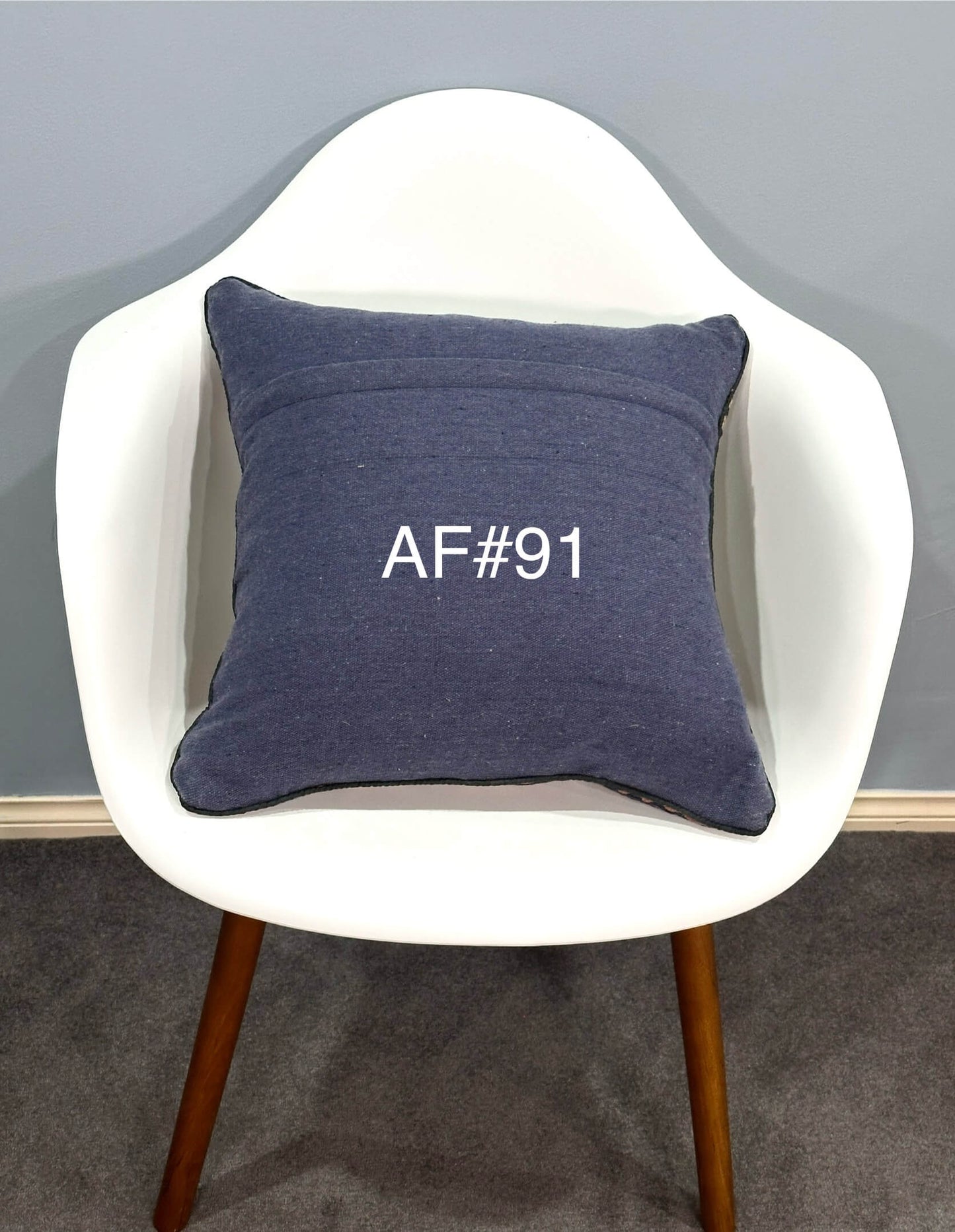 Traditional Afghan Cushion 45 cm x 45 cm (Traditional) AF#91