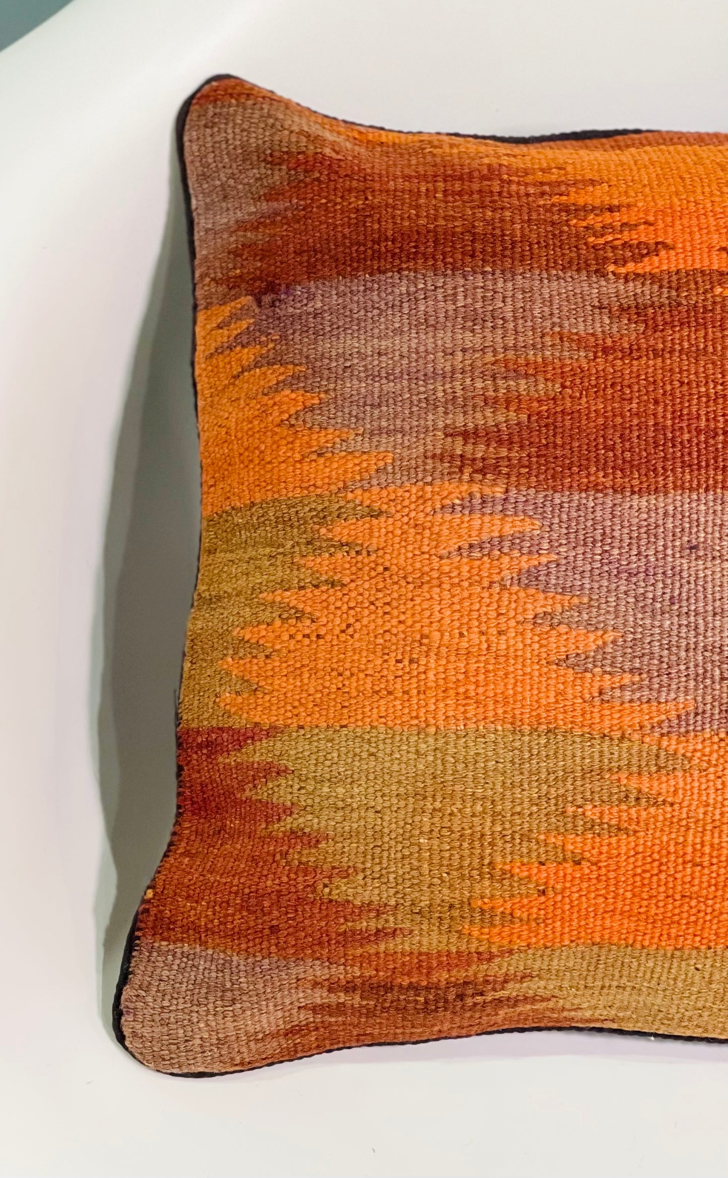 Traditional Cushion Cover 40cm X 40cm AF#285