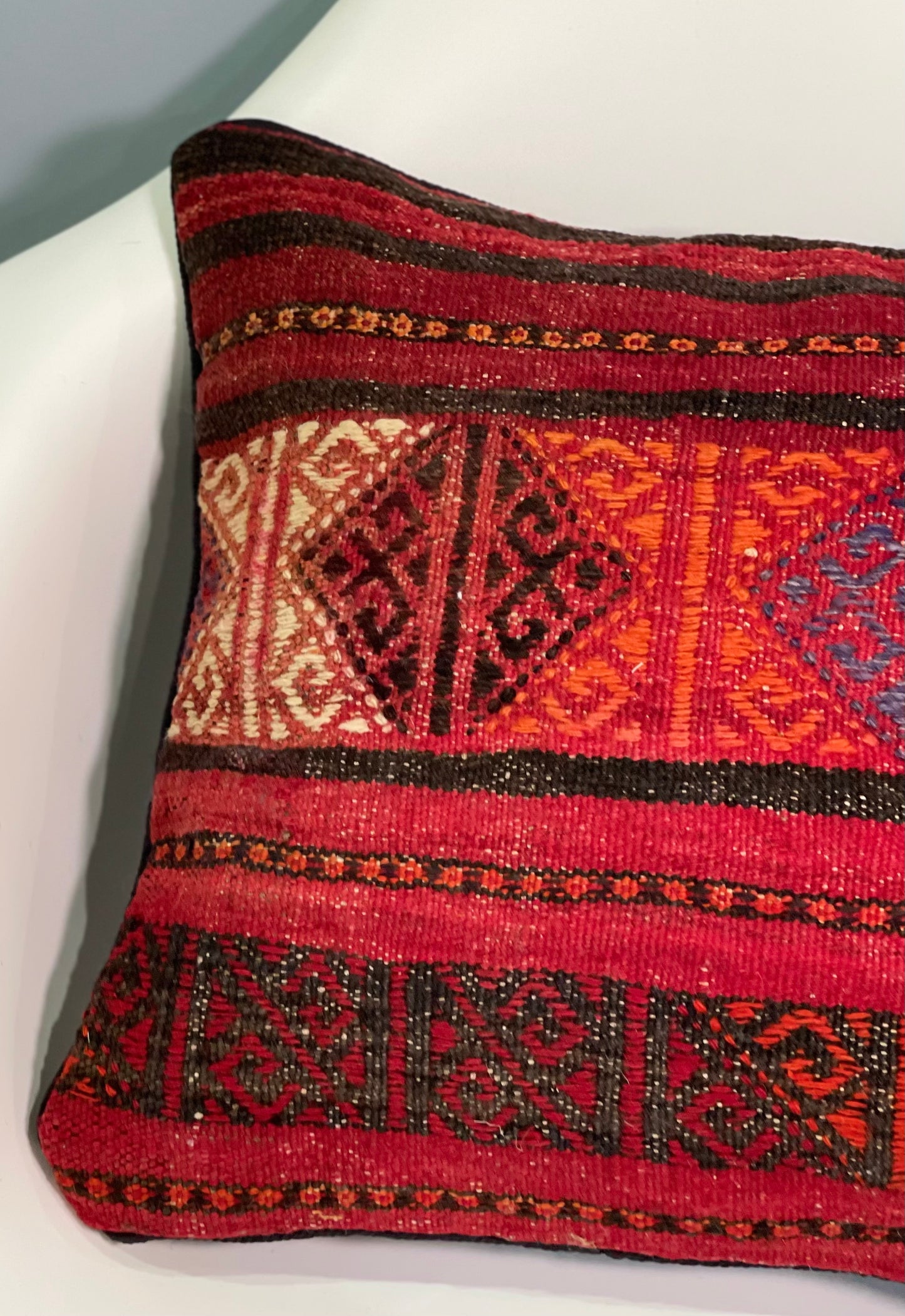 Traditional Cushion Cover 45cm X 45cm AF#289