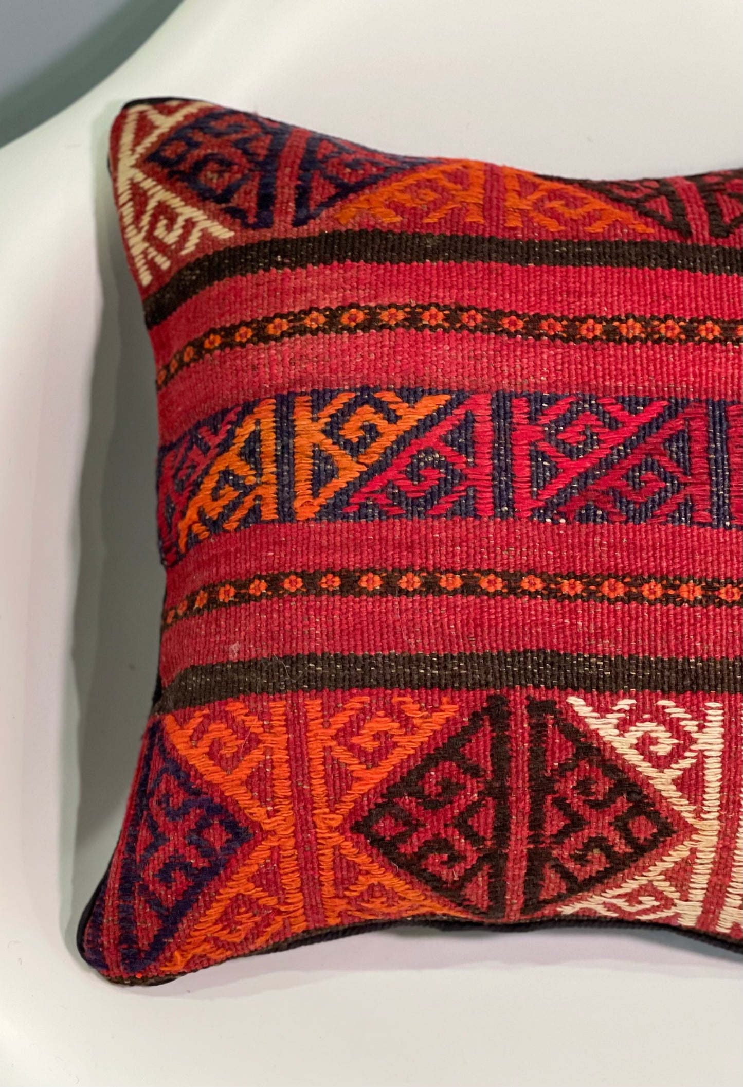 Traditional Cushion Cover 45cm X 45cm AF#290