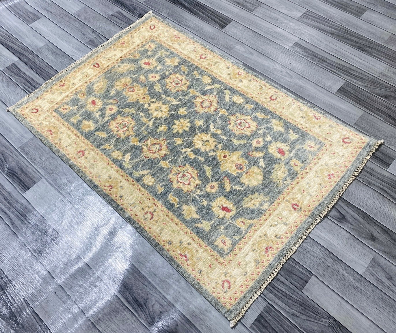 Handmade Fine Quality Chobi Wool Rug ( 120 CM x 85 CM ) SS# 64