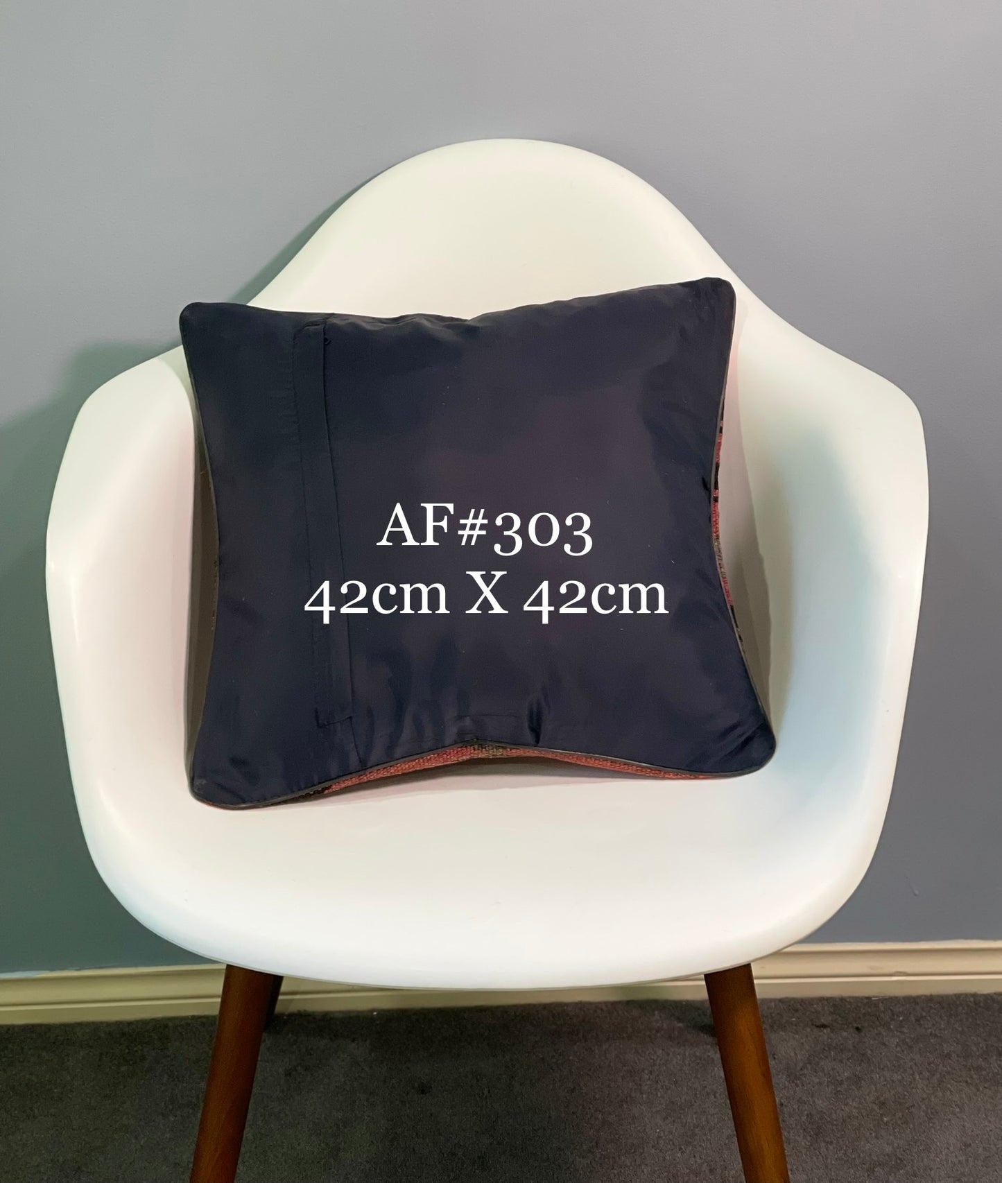 Handmade Traditional Cushion Cover 42 CM x 42 CM AF#303