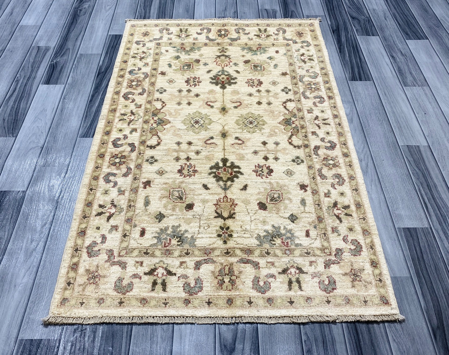 Handmade Fine Quality Chobi Wool Rug ( 128 CM x 85 CM ) SS#63