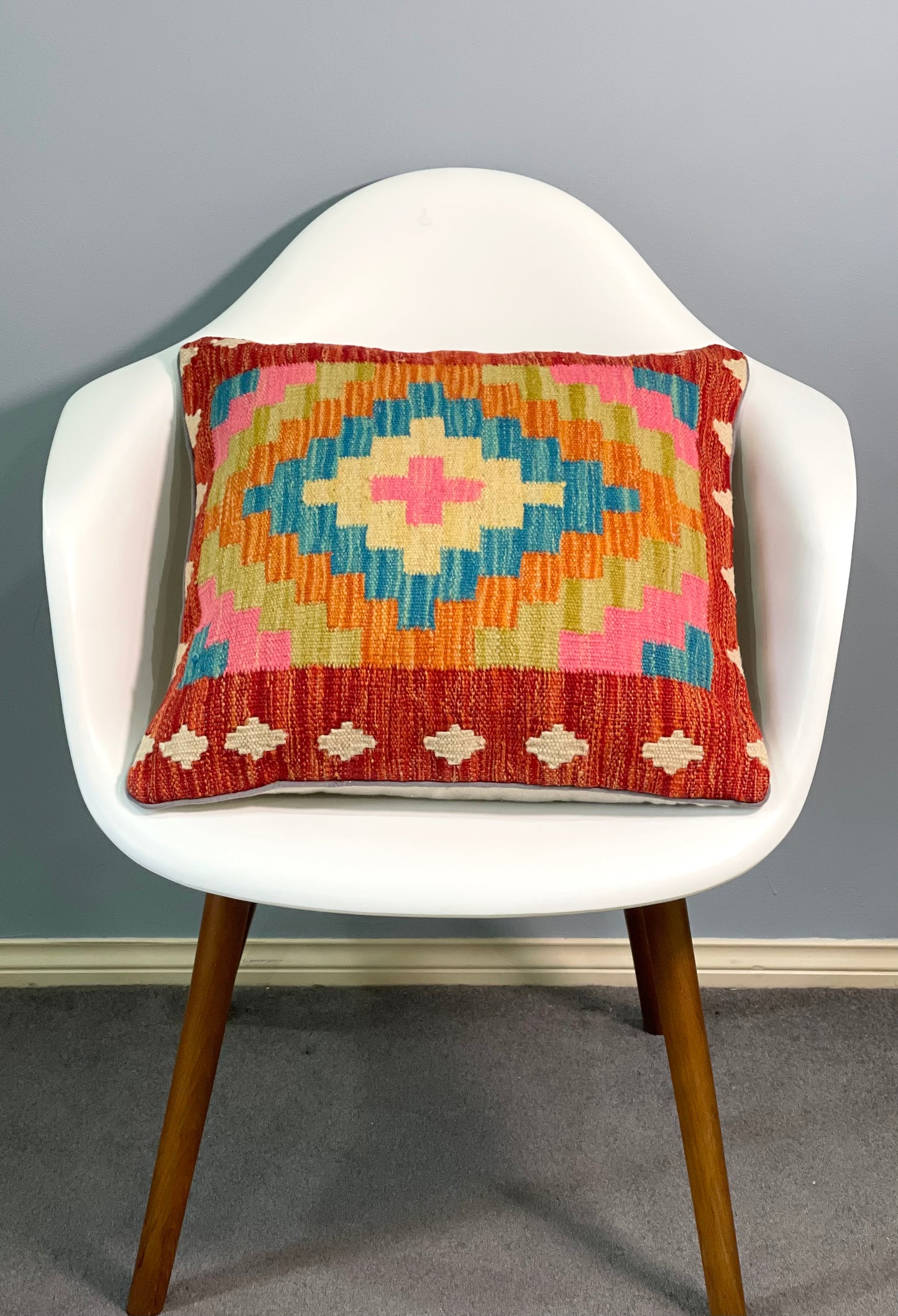 Chobi Cushion Cover 50 CM X 50 CM( AF#307)