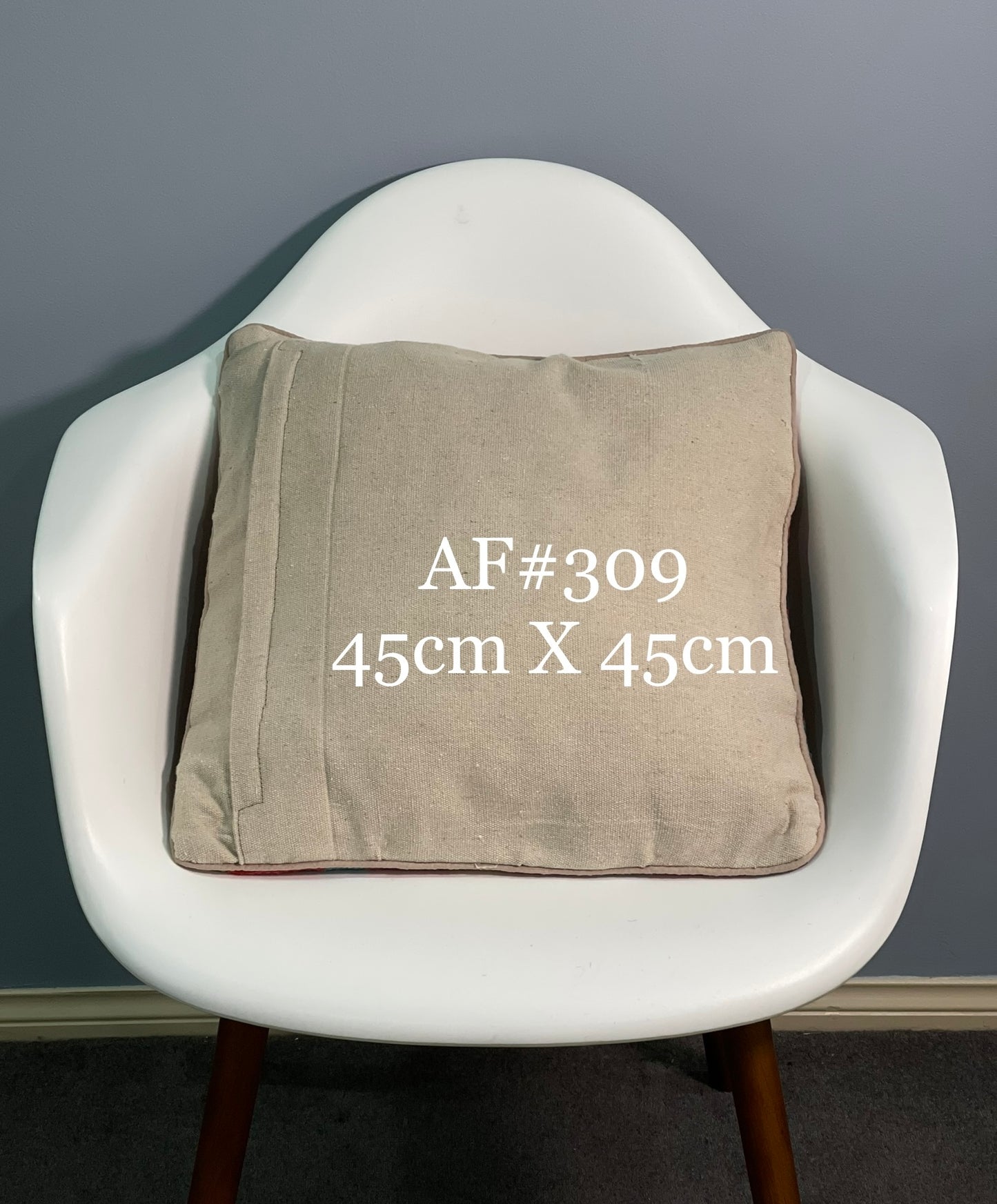 Chobi Cushion Cover 45 CM X 45 CM( AF#309 )