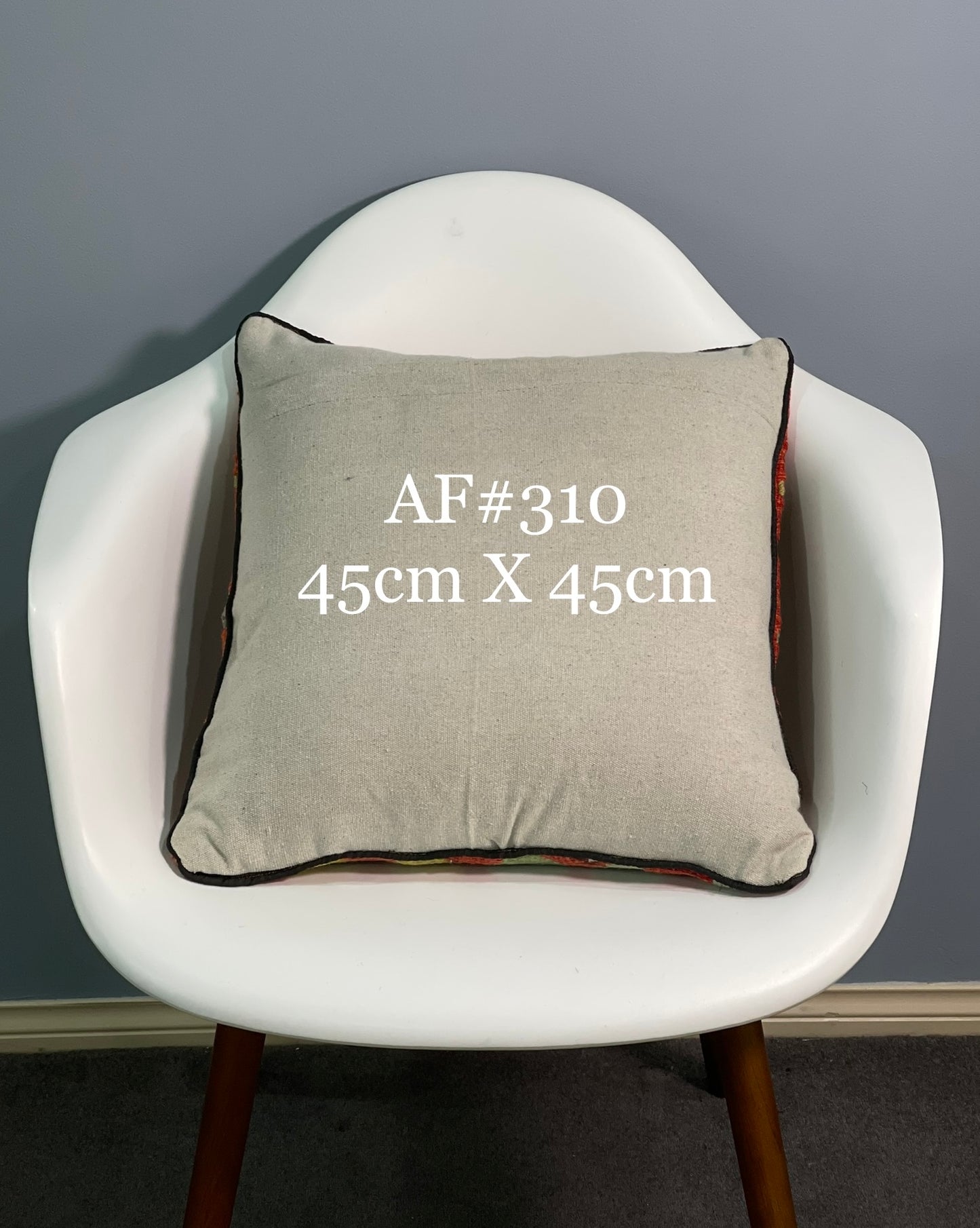 Chobi Cushion Cover 45 CM X 45 CM( AF#310)