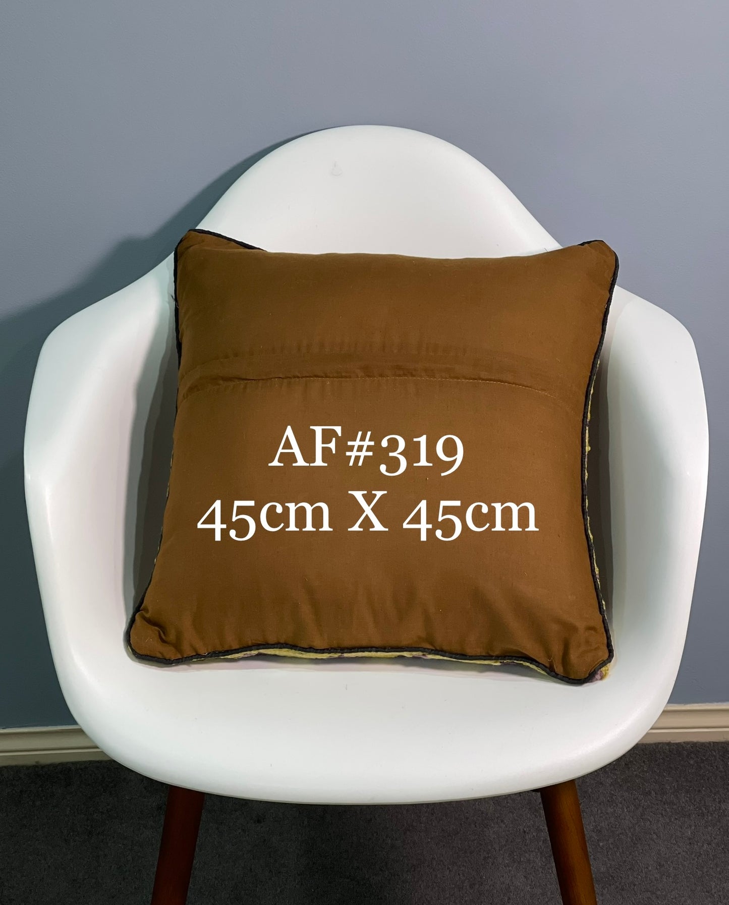 Chobi Cushion Cover 45CM X 45 CM( AF#319)