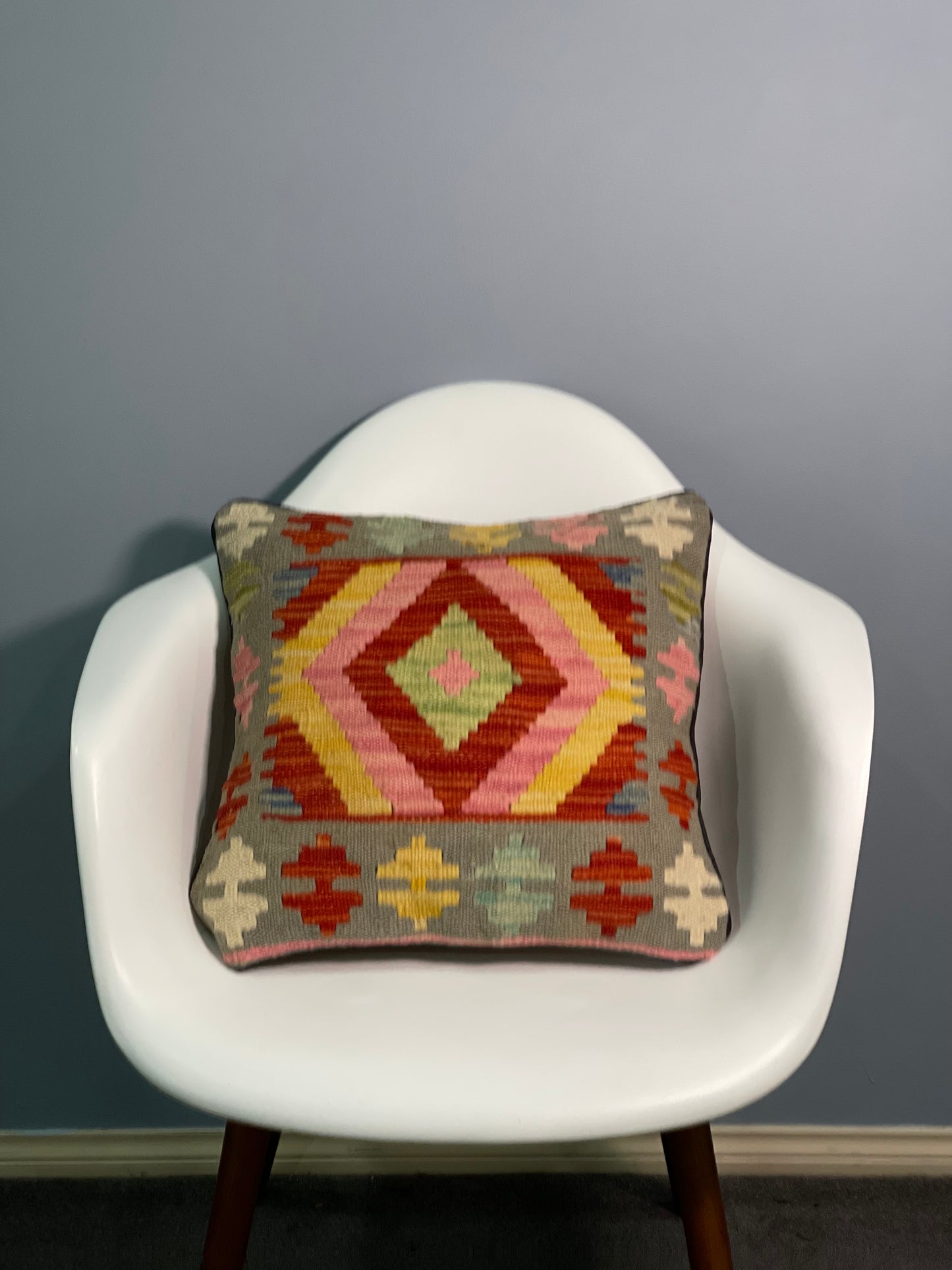 Chobi Cushion Cover 50 CM X 50 CM( AF#333)