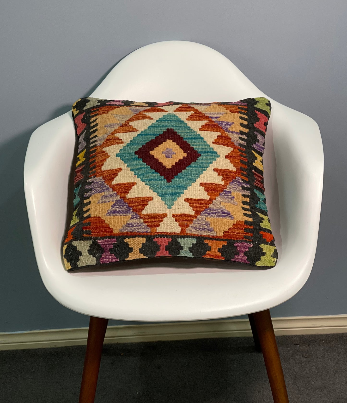 Chobi Cushion Cover 50 CM X 50 CM( AF#337)