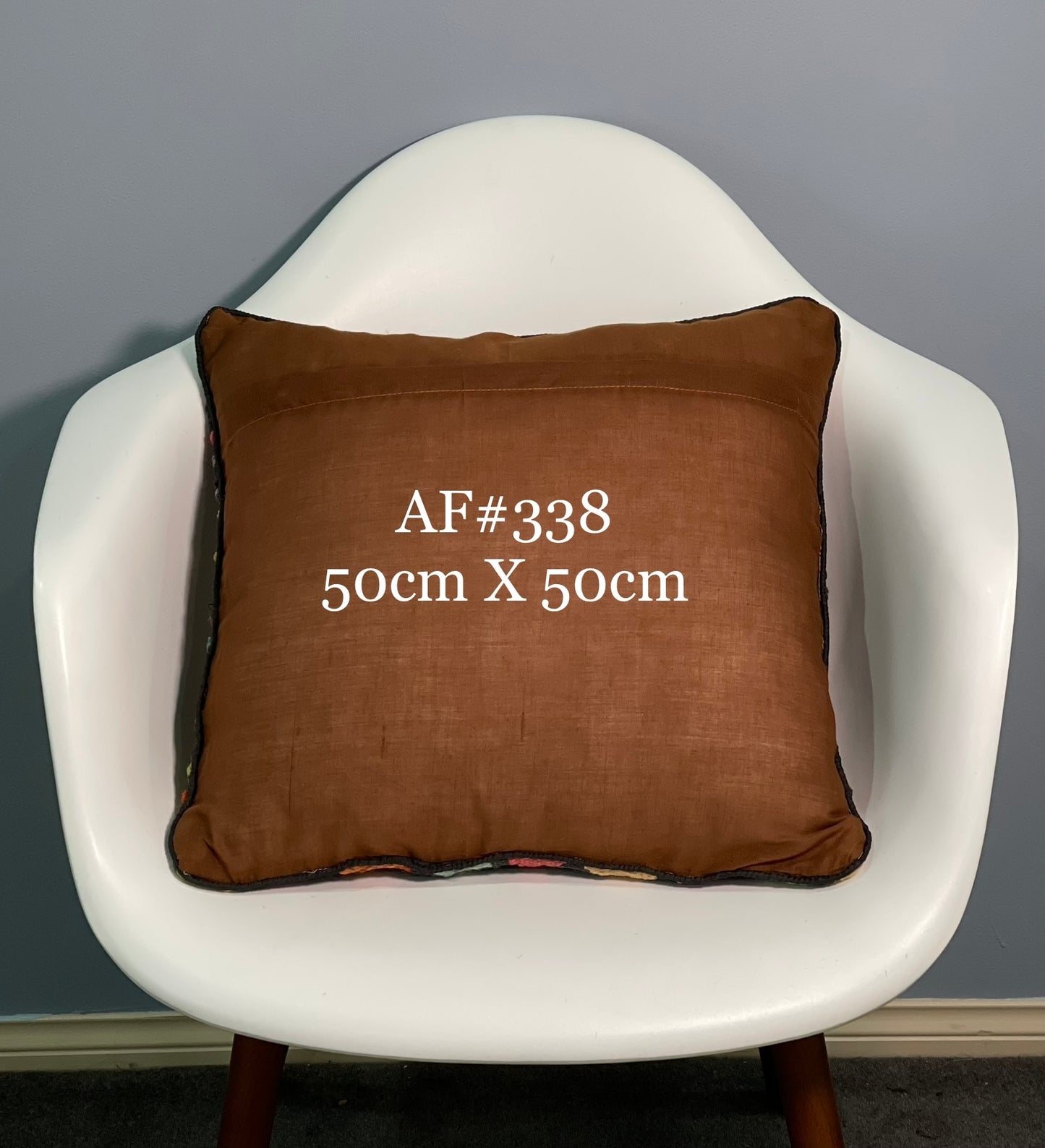 Traditional Cushion Cover 50cm X 50cm AF#339