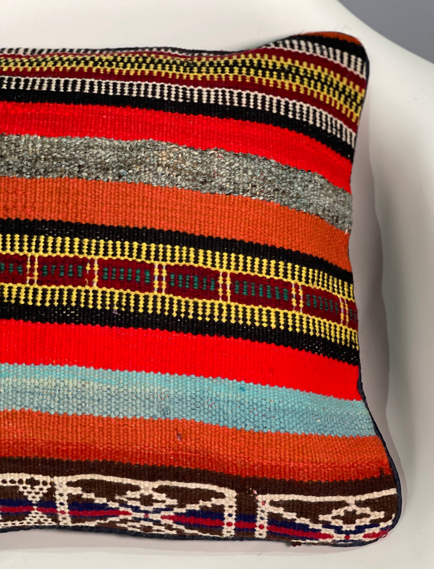 Traditional Cushion Cover 50cm X 50cm AF#339