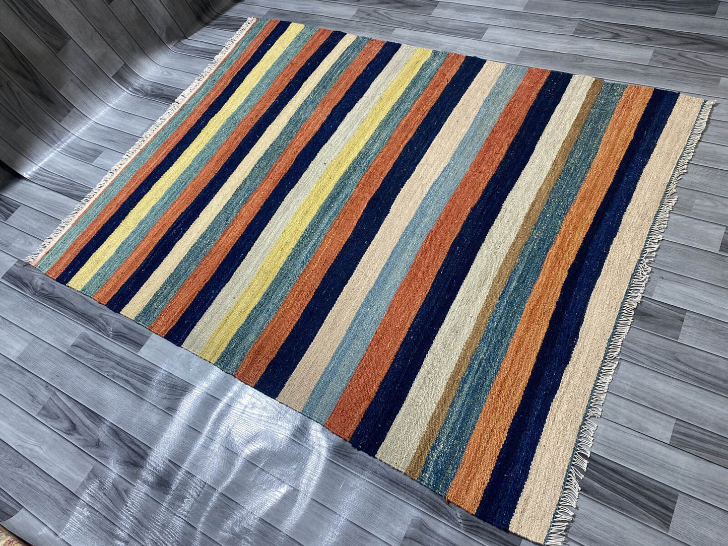 Handmade Flat Weave Kilim Rug ( 185CM x 146 CM ) SK#1029
