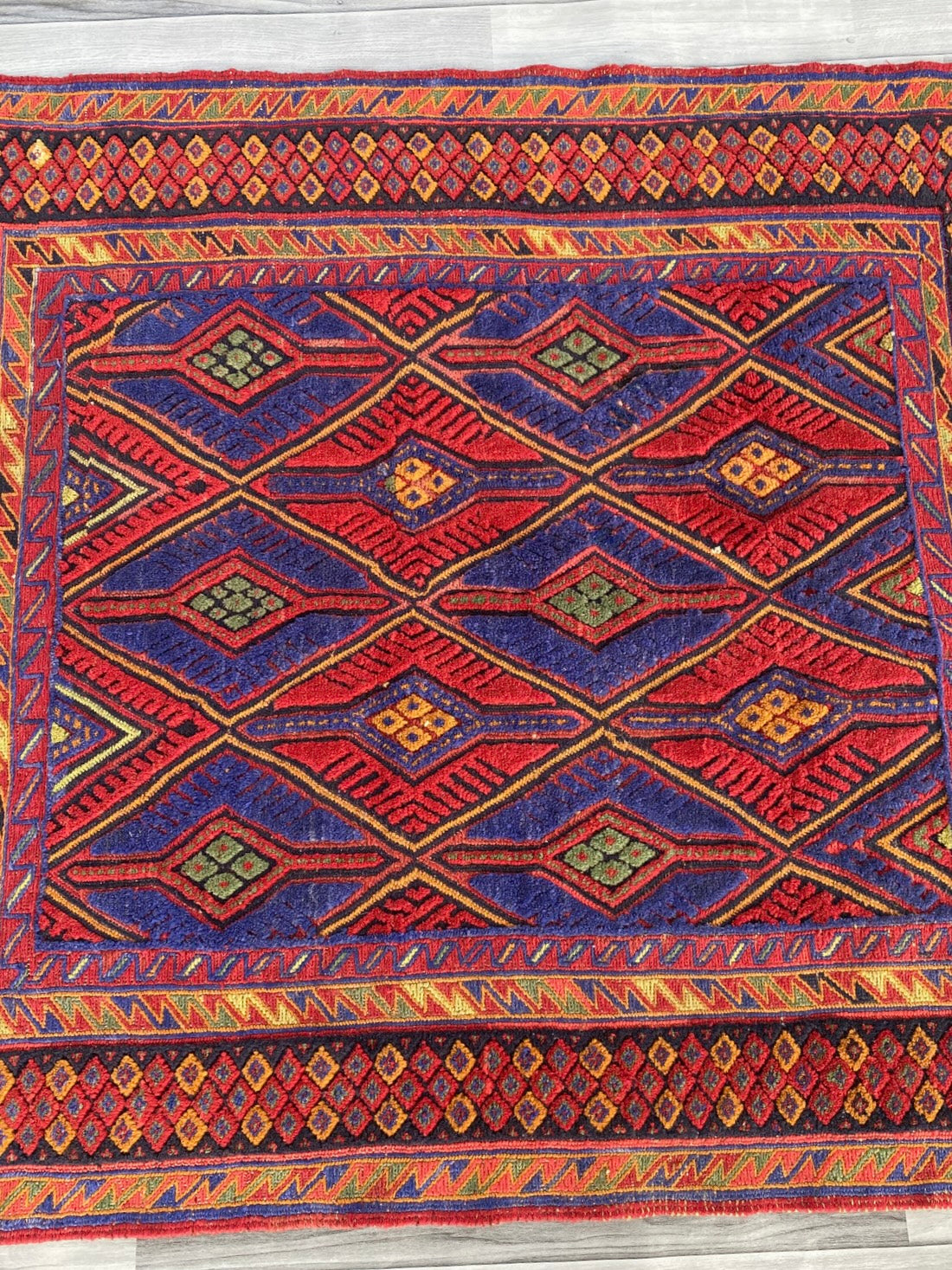 Handmade Fine Quality Meshwani Rug 140 CM x 125 CM ( SS#123 )