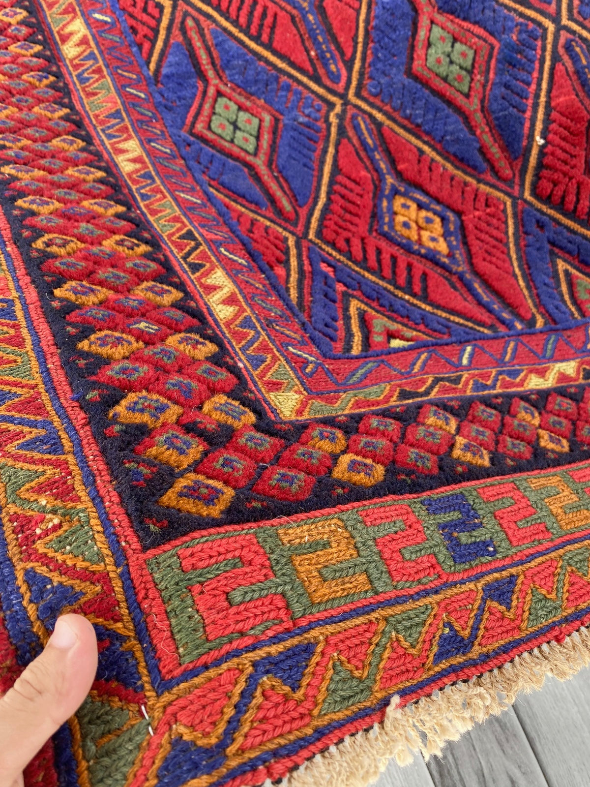 Handmade Fine Quality Meshwani Rug 140 CM x 125 CM ( SS#123 )