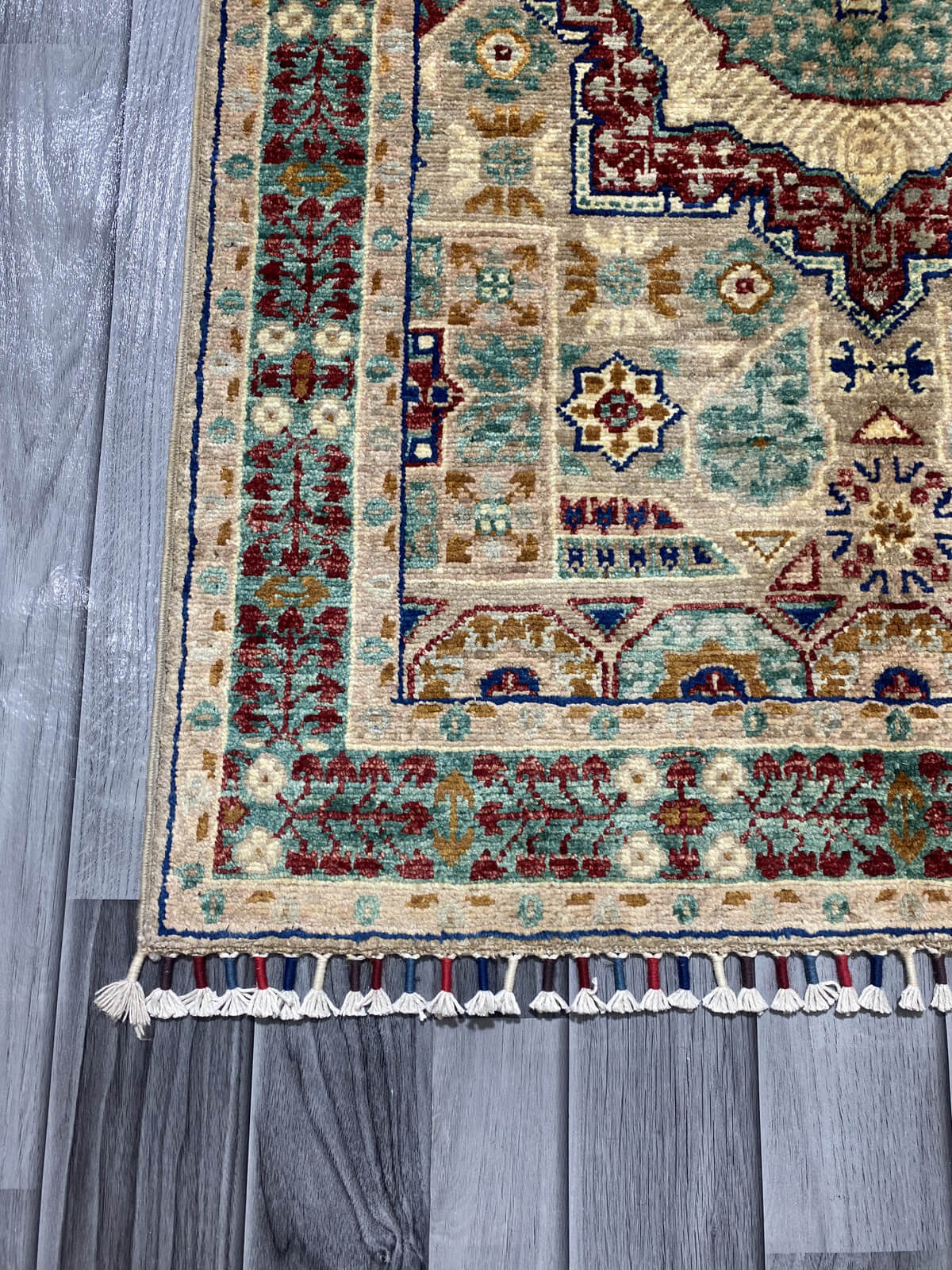 Handmade Fine Quality Chobi Wool Rug ( 120 CM x 77 CM ) SK#1033
