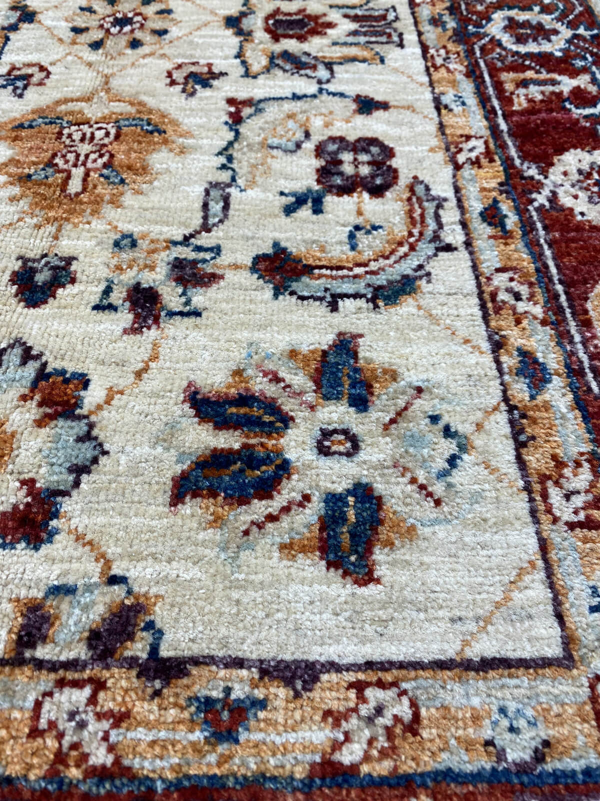 Handmade Fine Quality Chobi Wool Rug ( 124 CM x 80 CM ) SK#1034