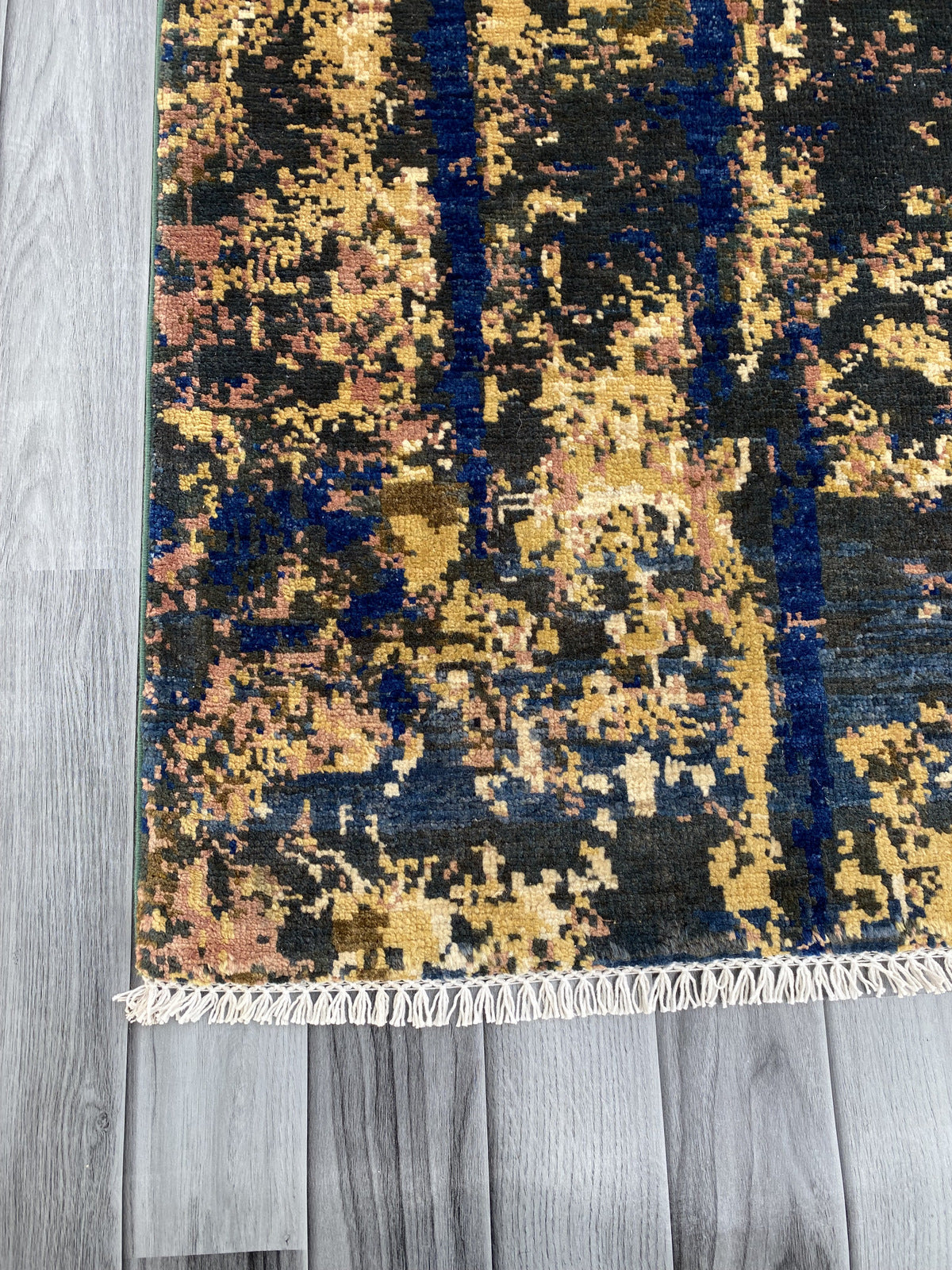 Hand Knotted Modern Wool Rug | 188 CM x 129 CM KS#498