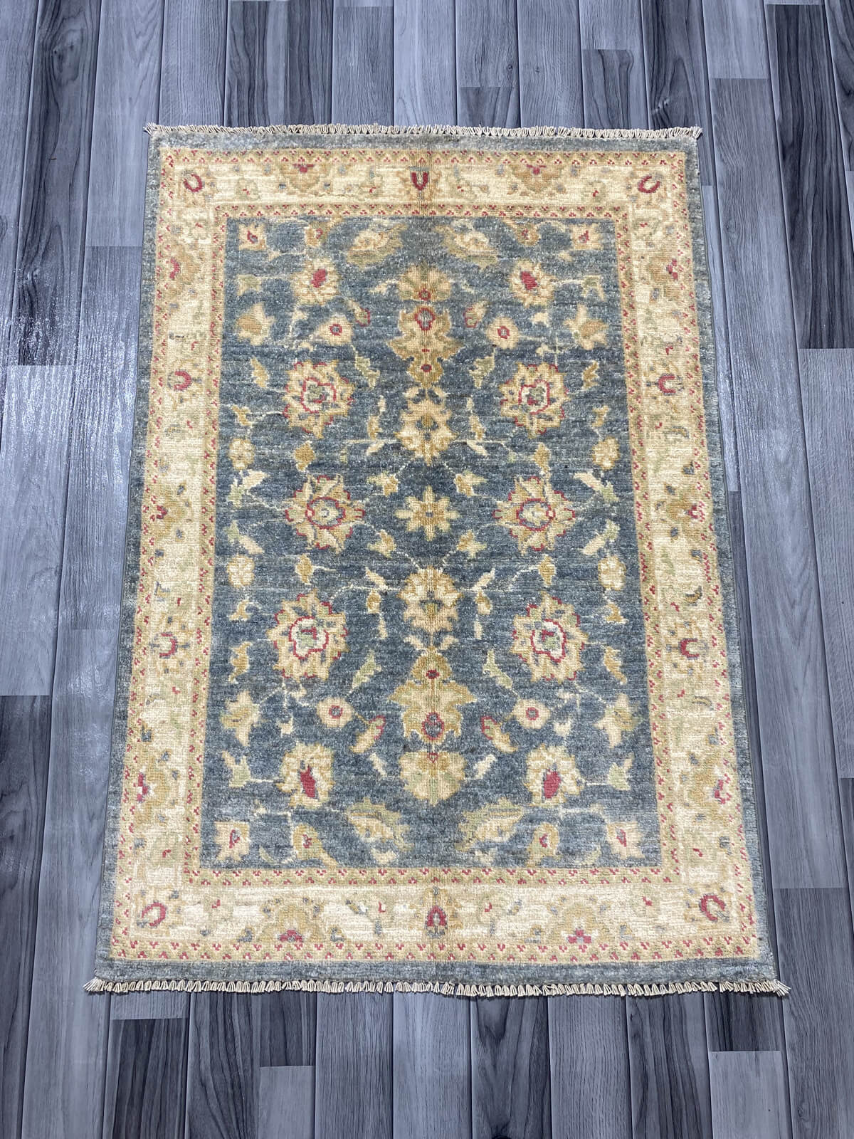 Handmade Fine Quality Chobi Wool Rug ( 120 CM x 84 CM )SK#1040