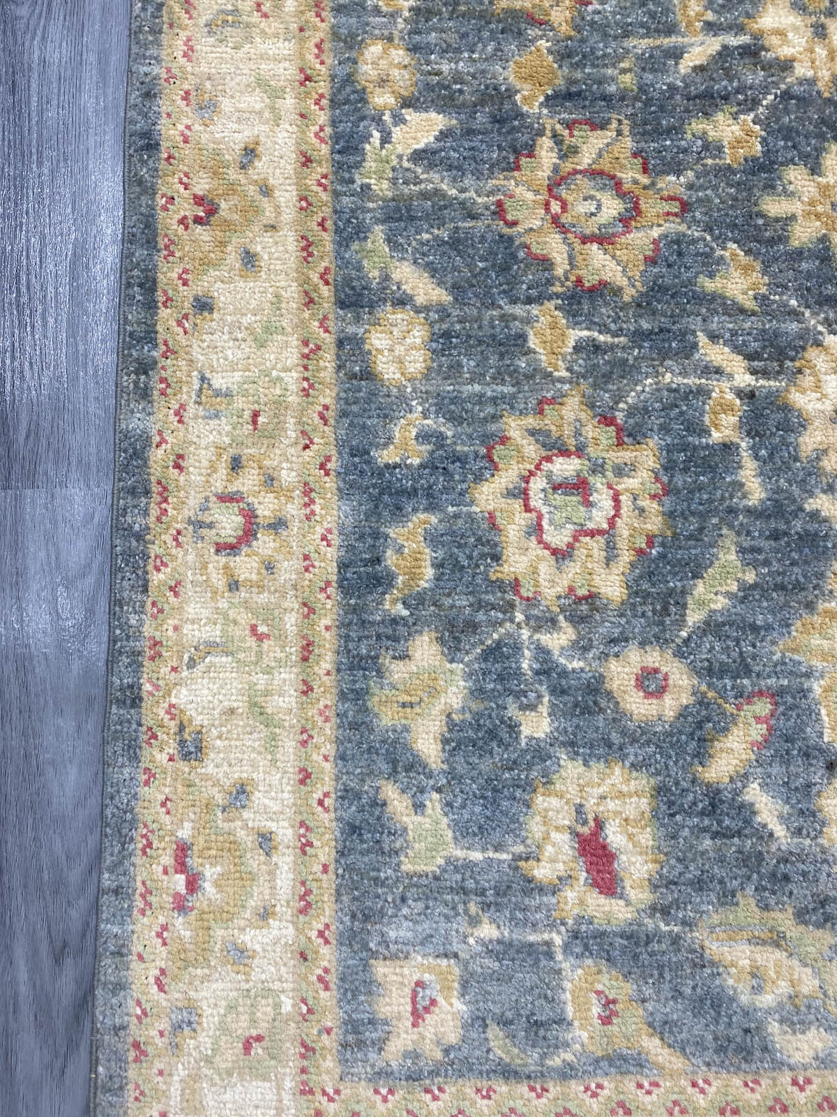 Handmade Fine Quality Chobi Wool Rug ( 120 CM x 84 CM )SK#1040