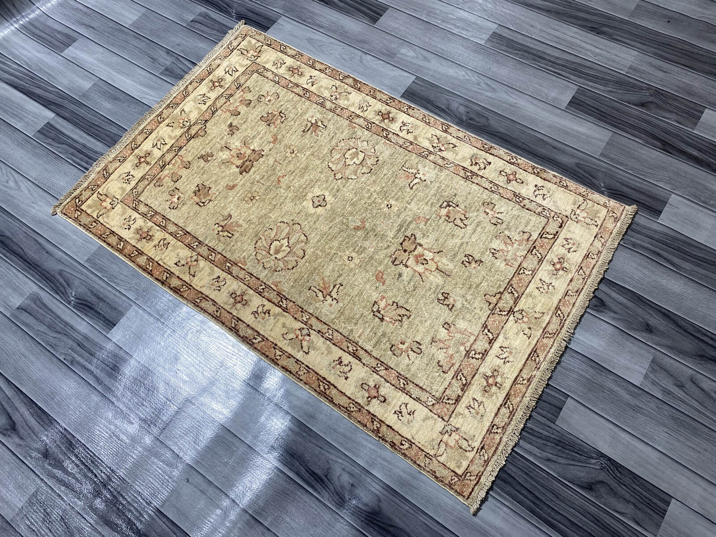 Handmade Fine Quality Chobi Wool Rug (122 CM x 78 CM ) SK#1042