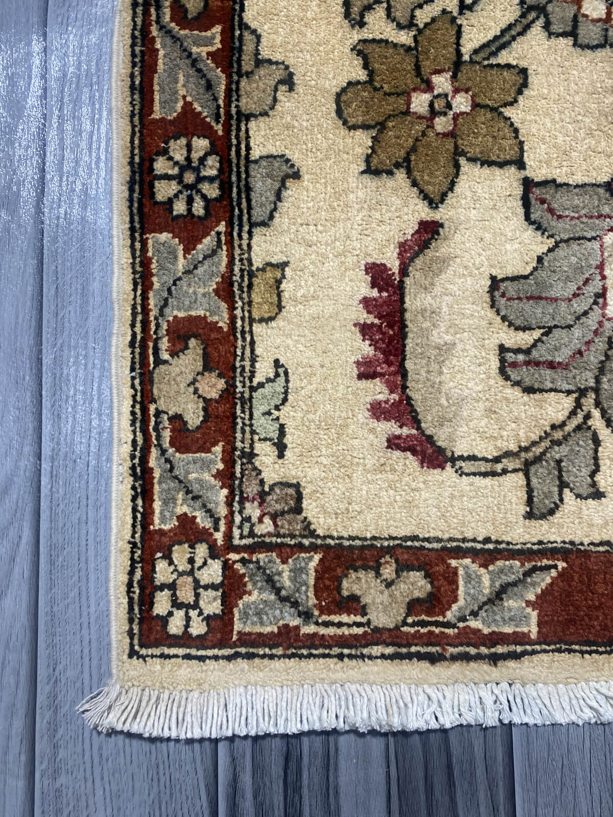 Handmade Chobi Rug ( 84 CM x 62 CM ) SK#1053